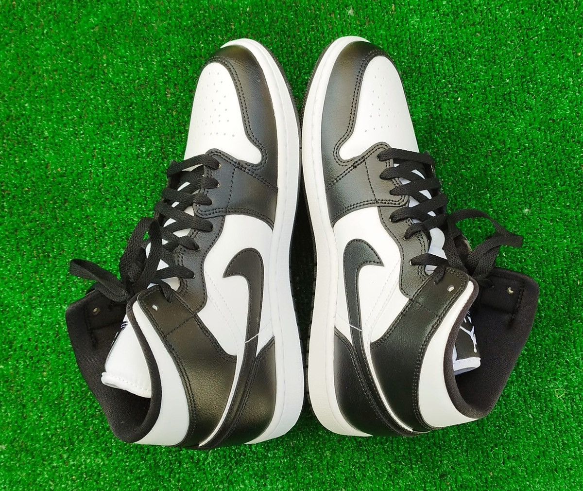 Jordan Brand Shoes Air Jordan 1 Mid Panda Unisex. Size US 10 / EU 43 - 3 Thumbnail