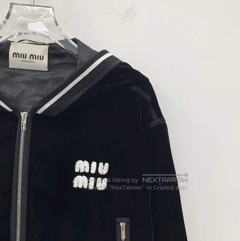 Miu Miu Miu Miu Black Velour Women's Jacket . Size M / US 6-8 / IT 42-44 - 2 Thumbnail