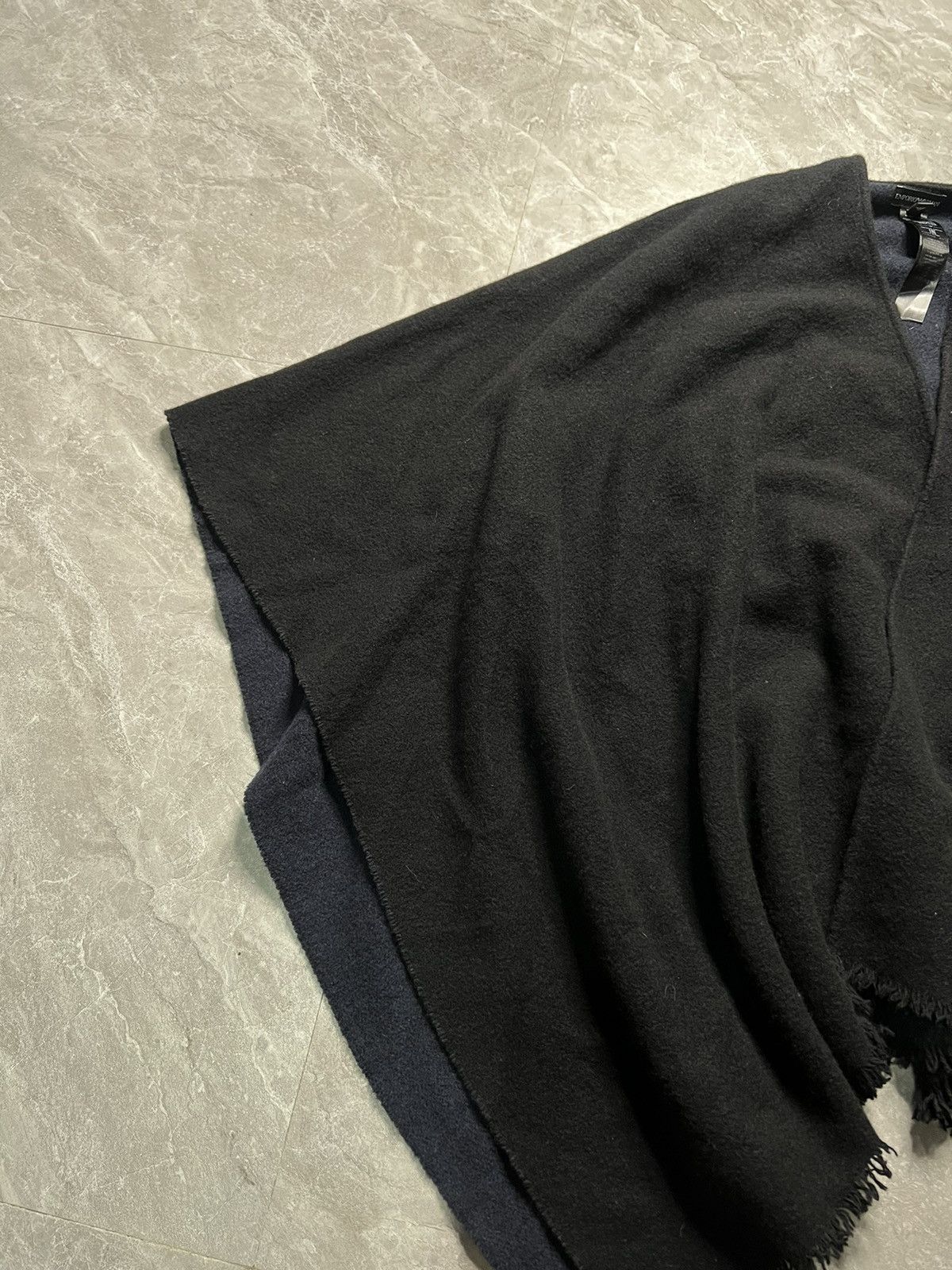 Emporio Armani Emporio Armani Cashmere Wool Blend Cardigan Cape Size US L / EU 52-54 / 3 - 3 Thumbnail