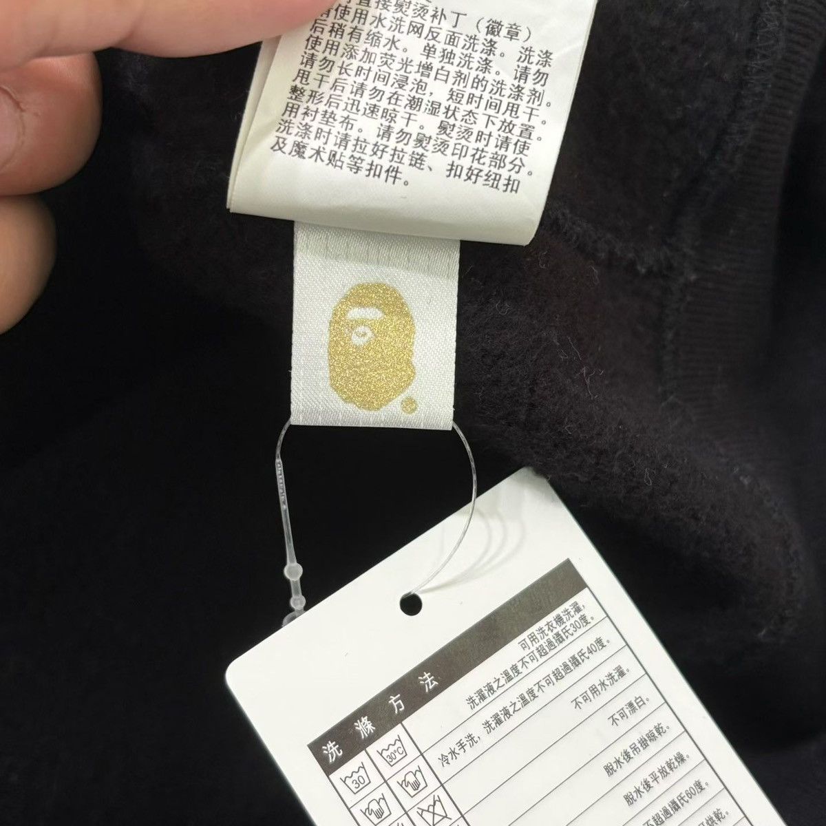 Bape CAMO SHARK FULL ZIP HOODIE Size US L / EU 52-54 / 3 - 7 Thumbnail