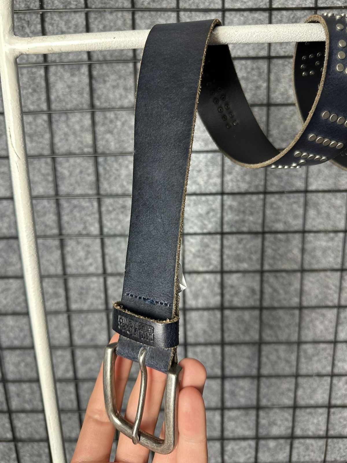 Tommy Hilfiger Tommy Hilfiger Genuine Leather Logo Studded Belt Size OS Size ONE SIZE - 3 Thumbnail