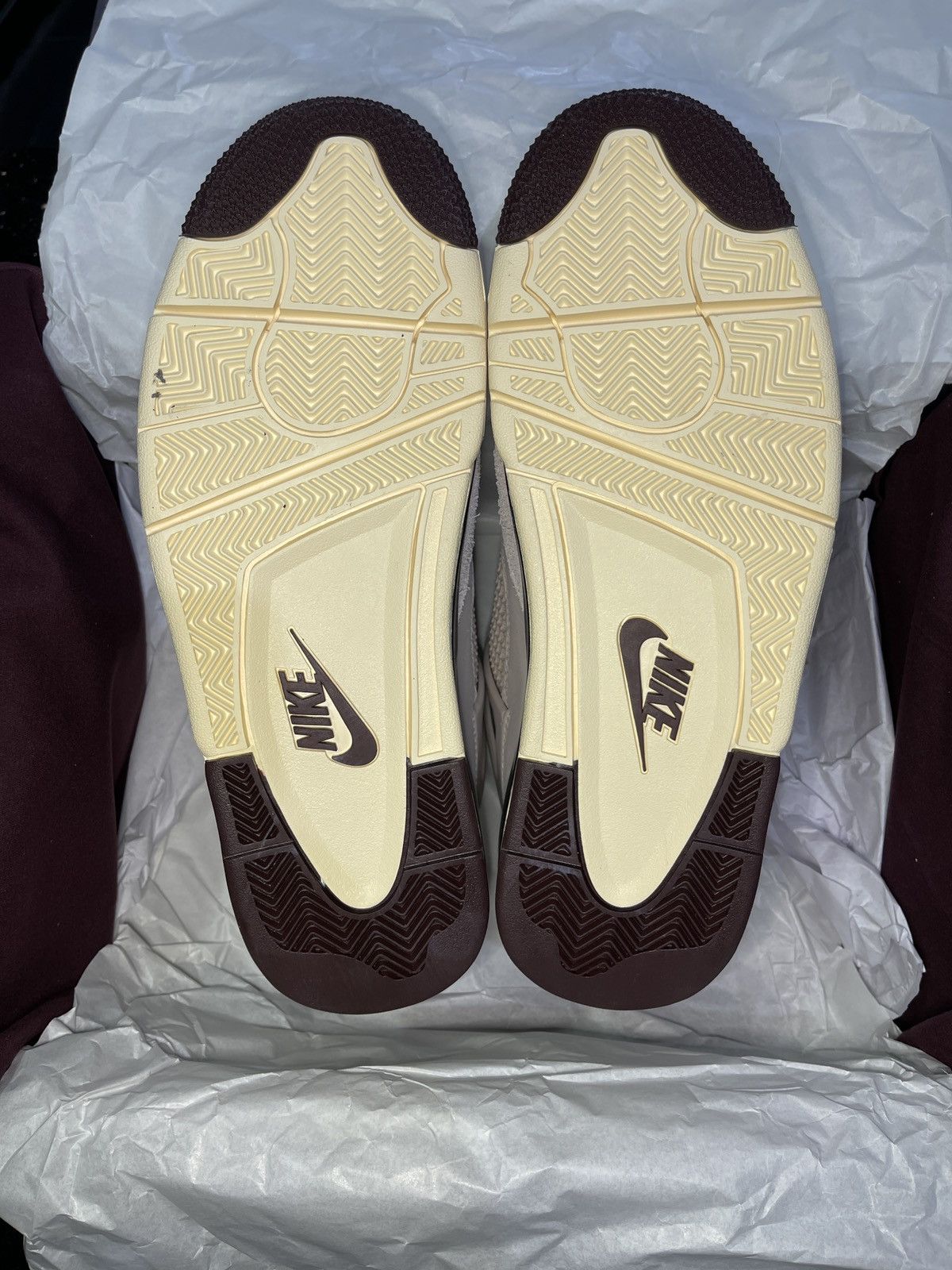 A Ma Maniere × Jordan Brand Jordan 4 Retro OG SP A Ma Maniére Size US 9.5 / EU 42-43 - 5 Thumbnail