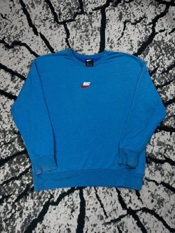 Nike Nike center blue crewneck sweatshirt XL Size US XL / EU 56 / 4 - 1 Thumbnail