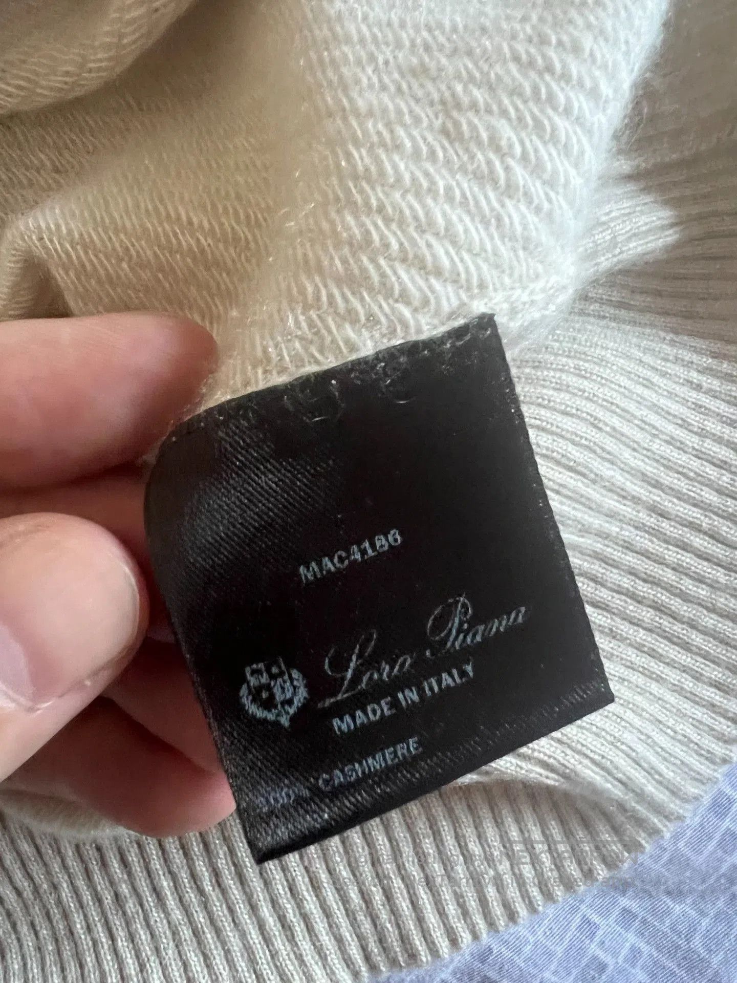 Loro Piana Loro Piana Men's Buttonless Cashmere Polo. Size US M / EU 48-50 / 2 - 4 Thumbnail