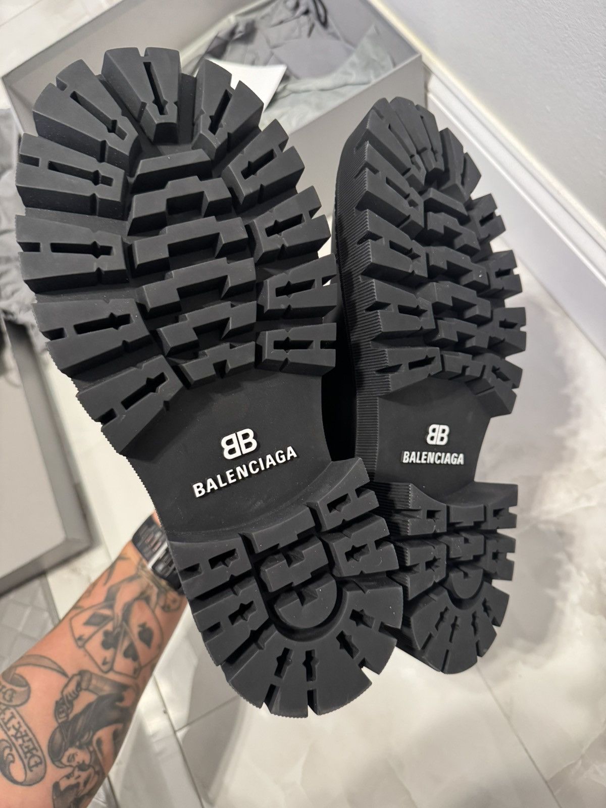 Balenciaga Balenciaga Tractor Boots Size US 11 / EU 44 - 4 Thumbnail