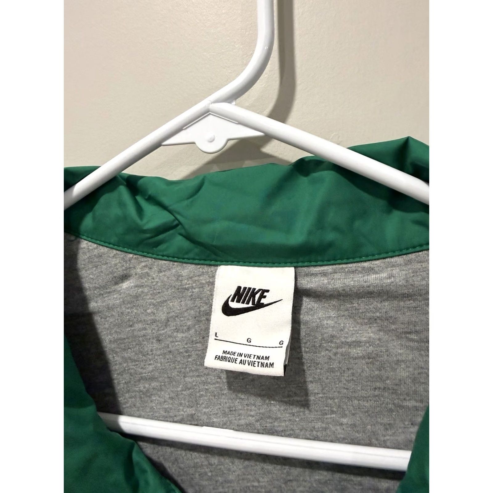 Nike Nike Club Coaches Jacket Green Snap Front Woven Men's Size Large Size US L / EU 52-54 / 3 - 3 Thumbnail
