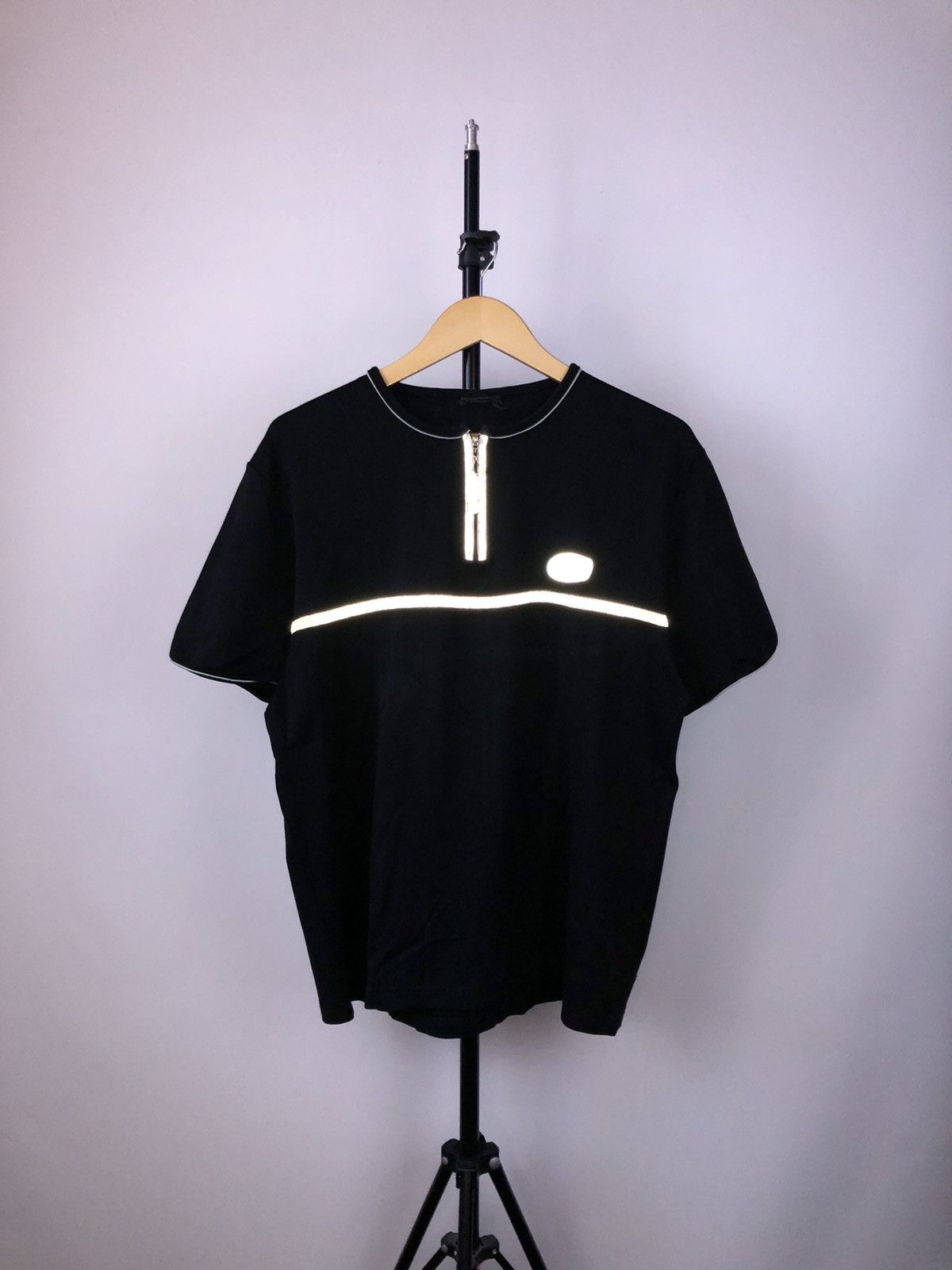 Oakley × Vintage Vintage 2000’s Oakley Rare reflective t shirt opium Y2K Size US L / EU 52-54 / 3 - 2 Thumbnail