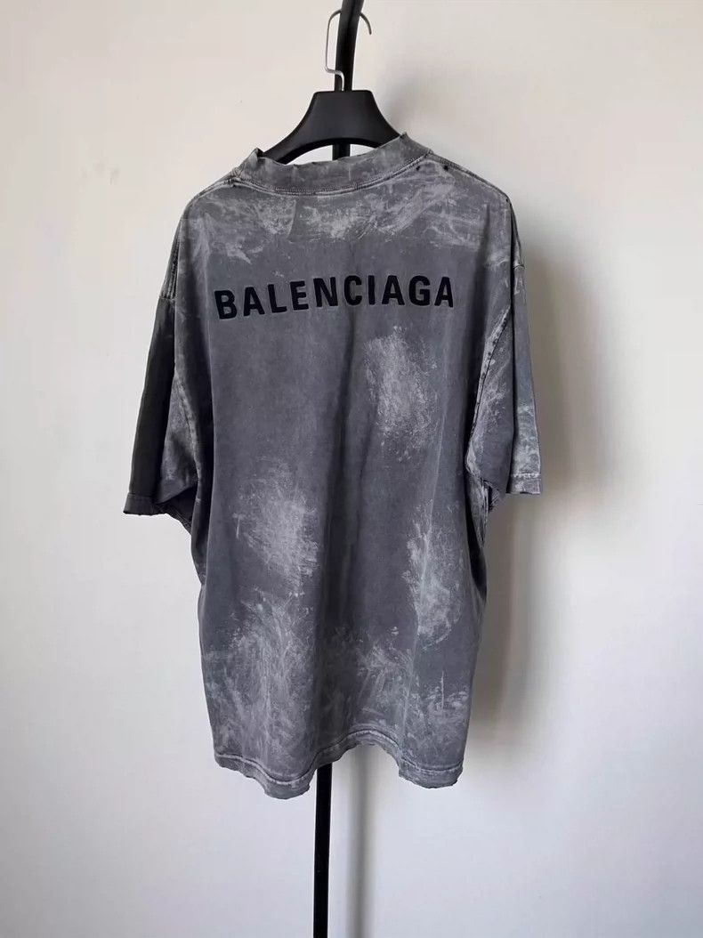 Balenciaga Balenciaga Ink-splashing paint short sleeve T-shirt Size US L / EU 52-54 / 3 - 1 Thumbnail