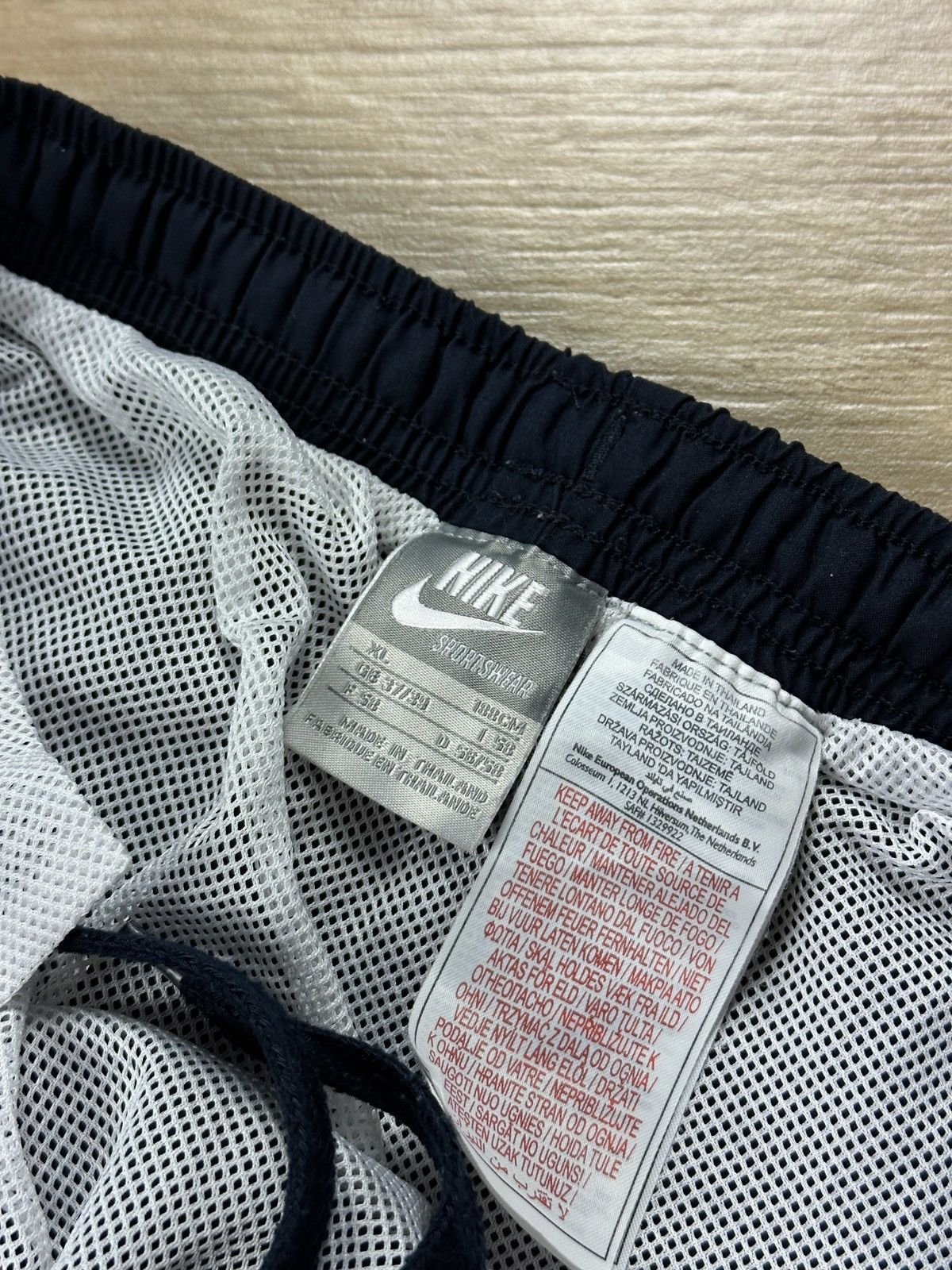 Nike × Vintage Vintage Y2K Nike Shorts Size US 36 / EU 52 - 7 Thumbnail