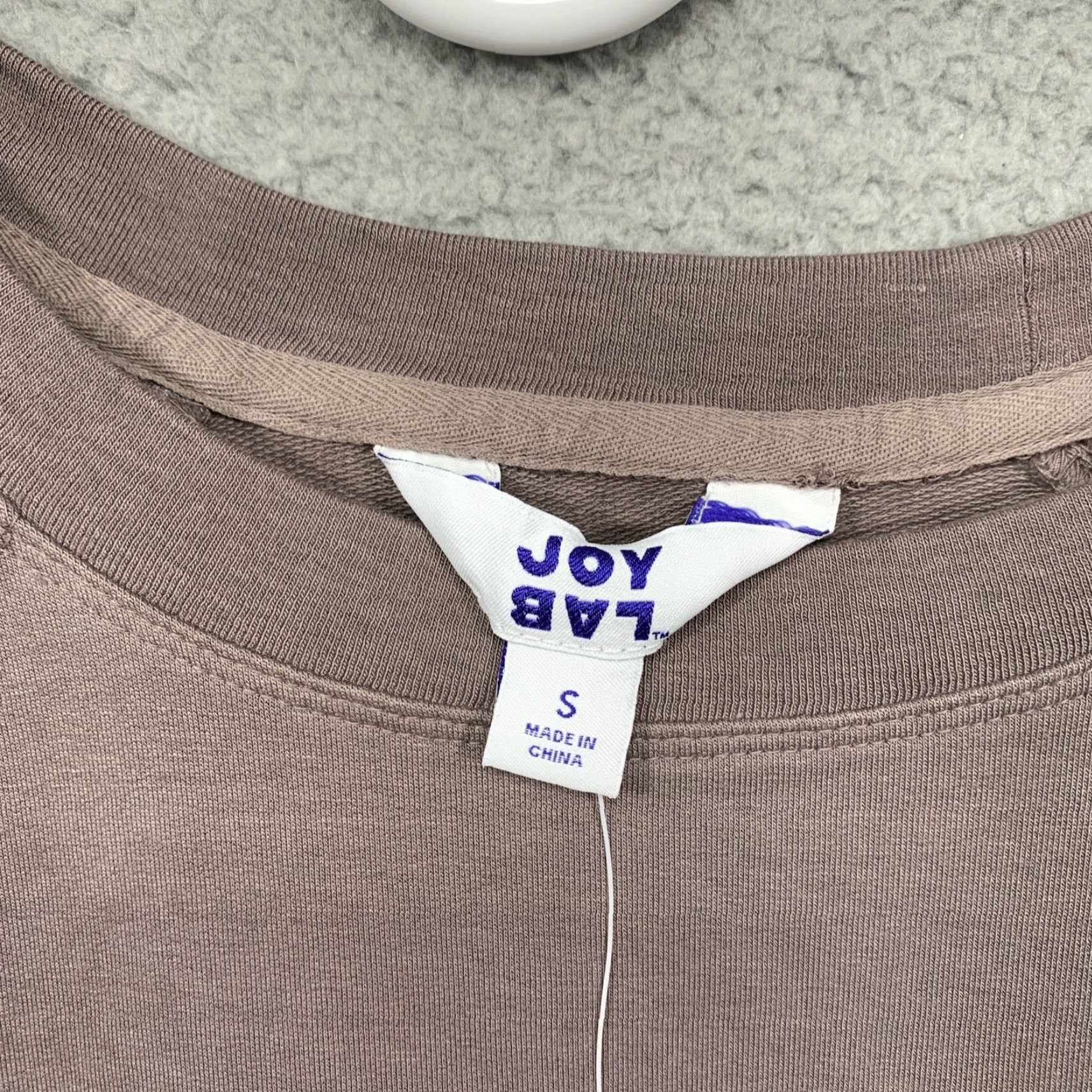 Vintage Joy Lab Cropped Sweatshirt Women's Mocha & Cream Size S Thumb Holes NWT NWT Size S / US 4 / IT 40 - 5 Thumbnail