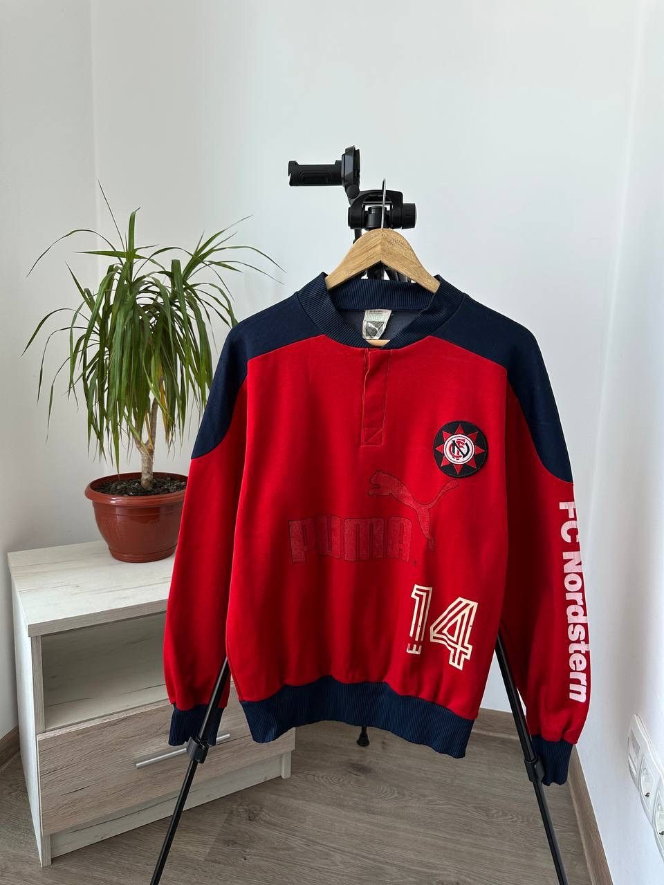 Japanese Brand × Vintage Vintage Football Soccer Jersey Puma 90s Red Sweatshirt Size US M / EU 48-50 / 2 - 5 Thumbnail
