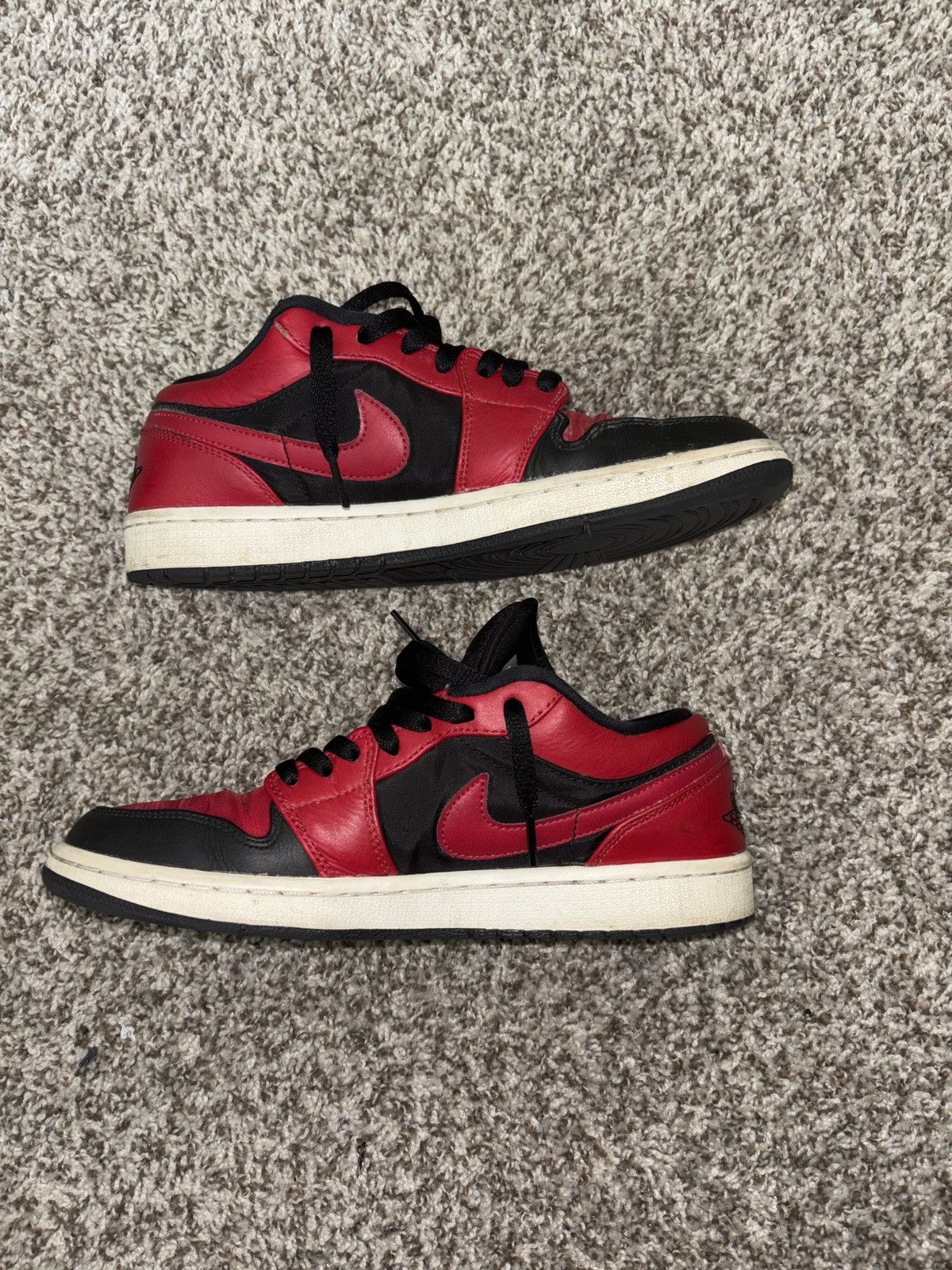Jordan Brand Nike air jordan 1 low top Size US 9 / EU 42 - 1 Thumbnail