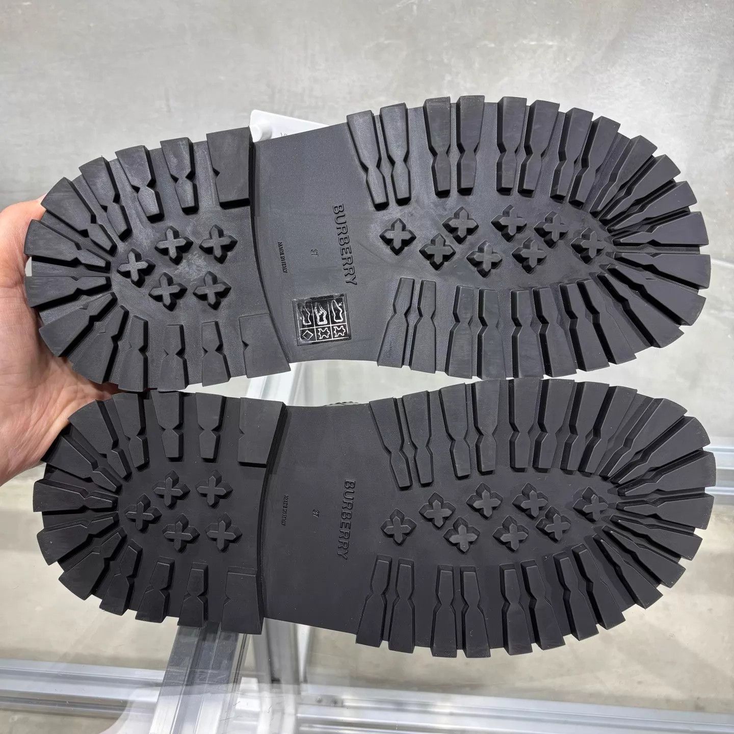 Burberry Burberry Black Crocodile Platform Mary Jane Sandal Size US 6.5 / IT 36.5 - 7 Thumbnail