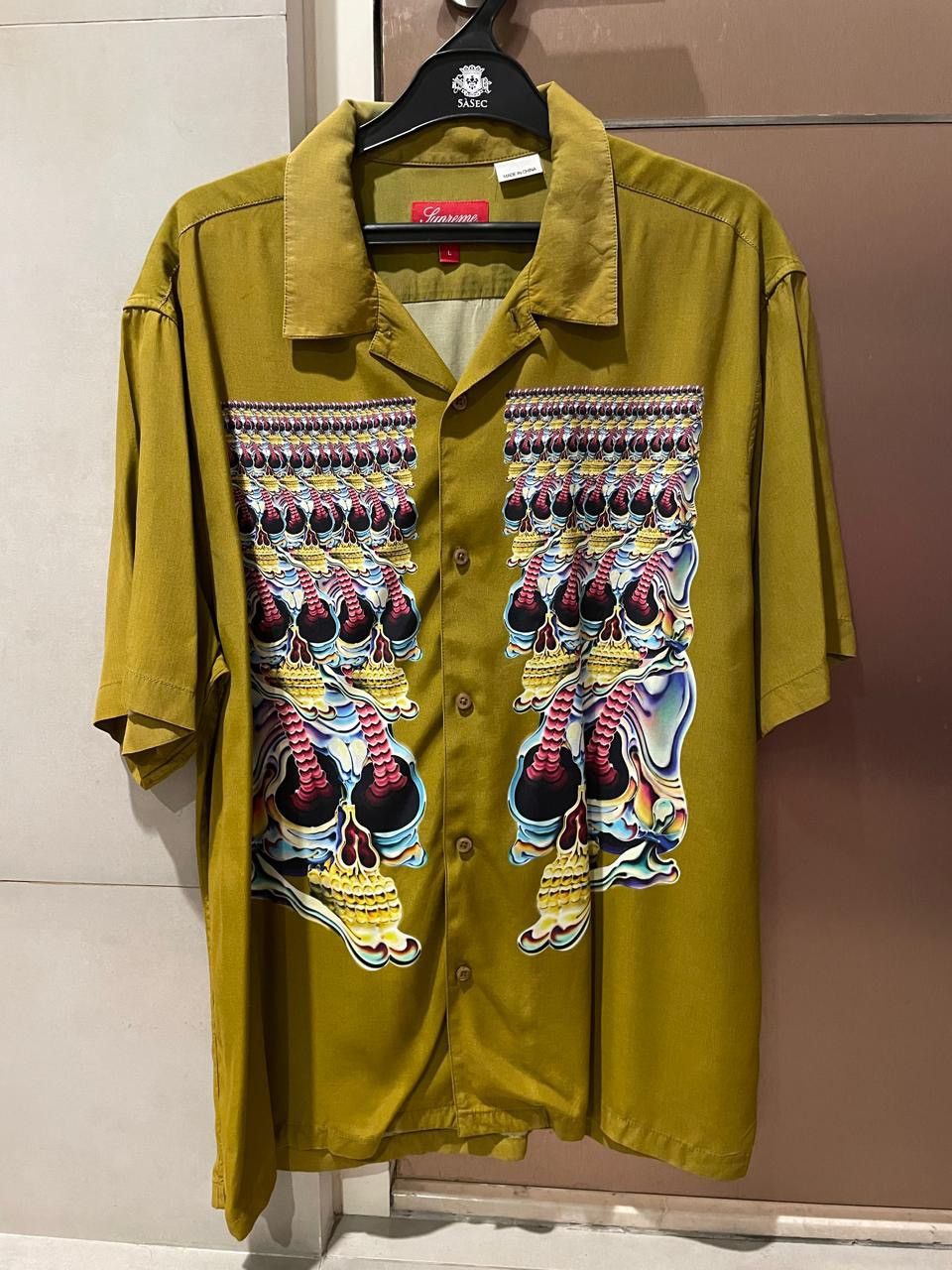 Supreme Supreme Skulls S/S Shirt FW22 Size US L / EU 52-54 / 3 - 1 Thumbnail