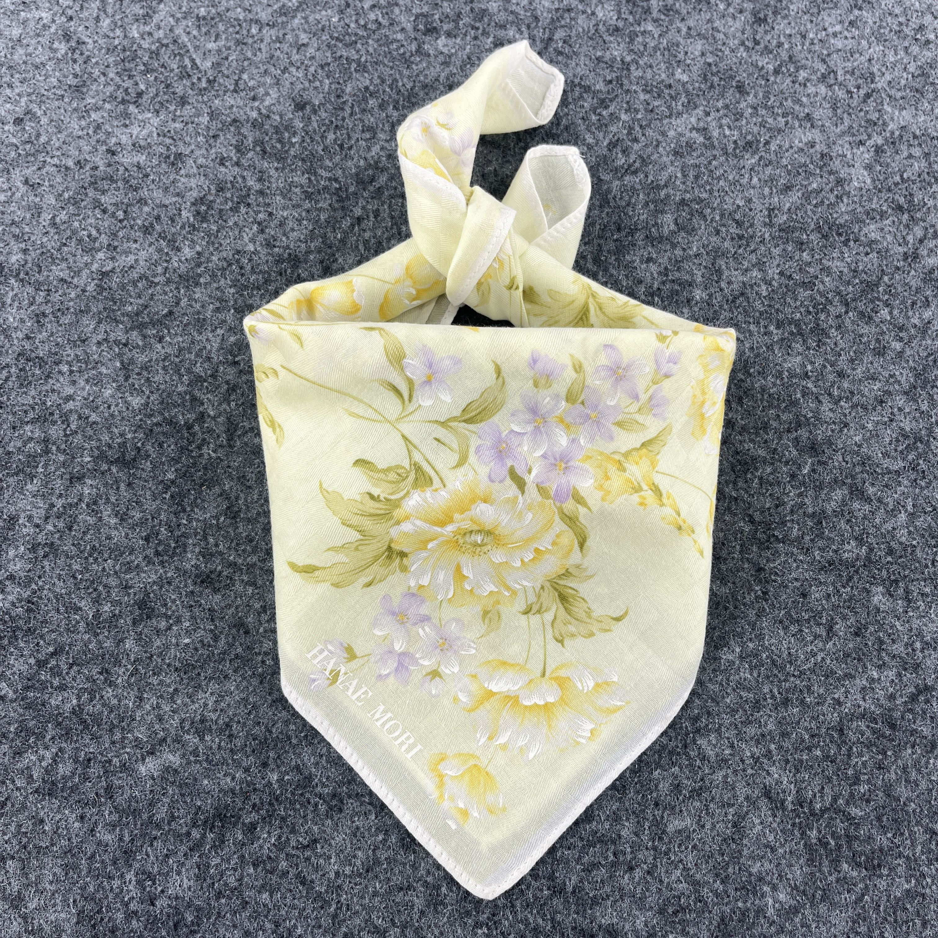 Japanese Brand Hanae Mori Bandana / Handkerchief / Neckerchief B040 Size ONE SIZE - 1 Thumbnail