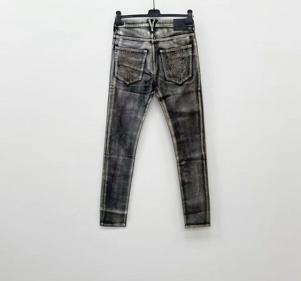 Versace VERSACE VJ Embroidered Coated Stretch Jeans J30 Size US 28 / EU 44 - 5 Thumbnail