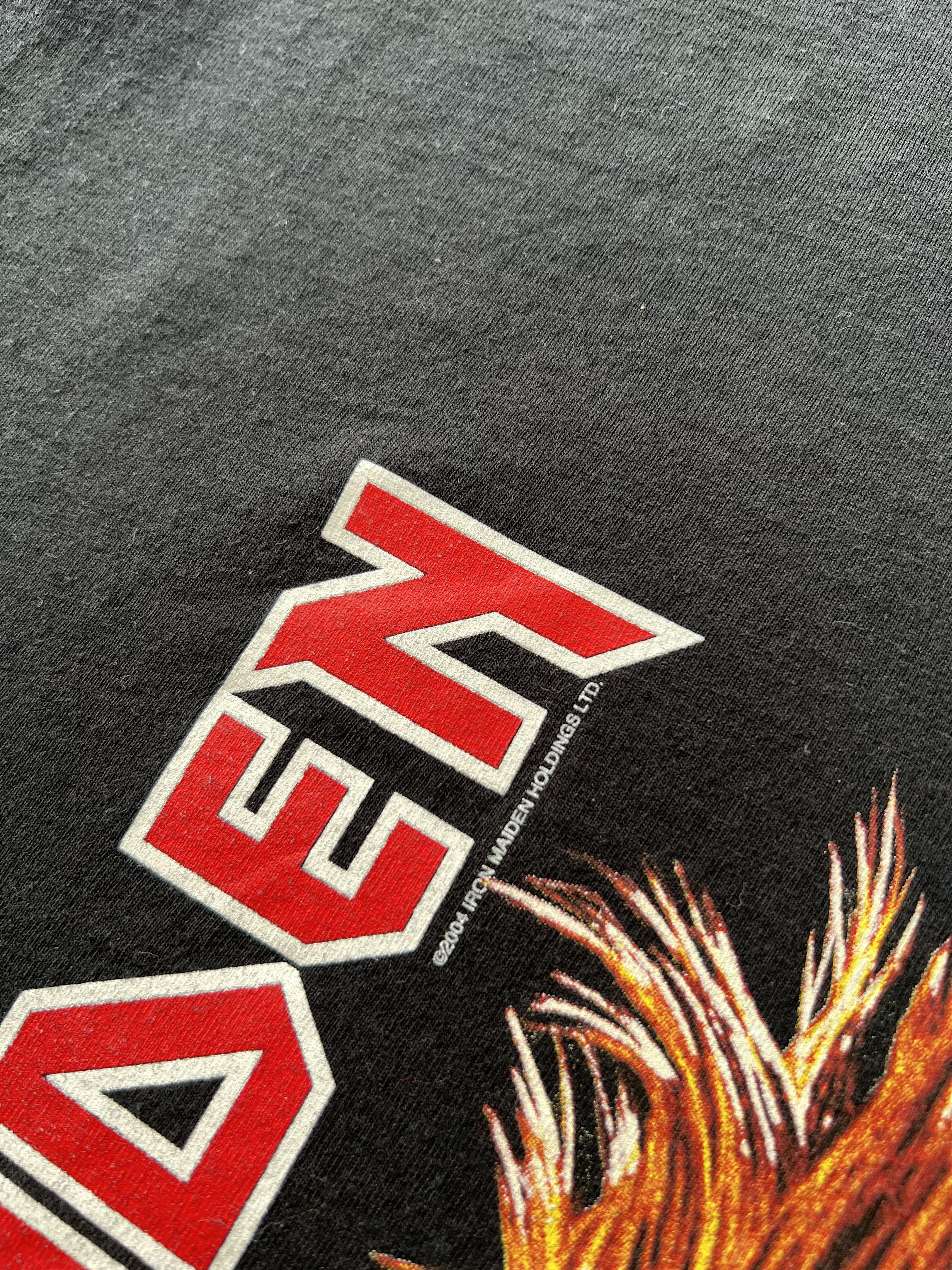 Band Tees Vintage 2004 Iron Maiden Black T-shirt Size US L / EU 52-54 / 3 - 6 Thumbnail