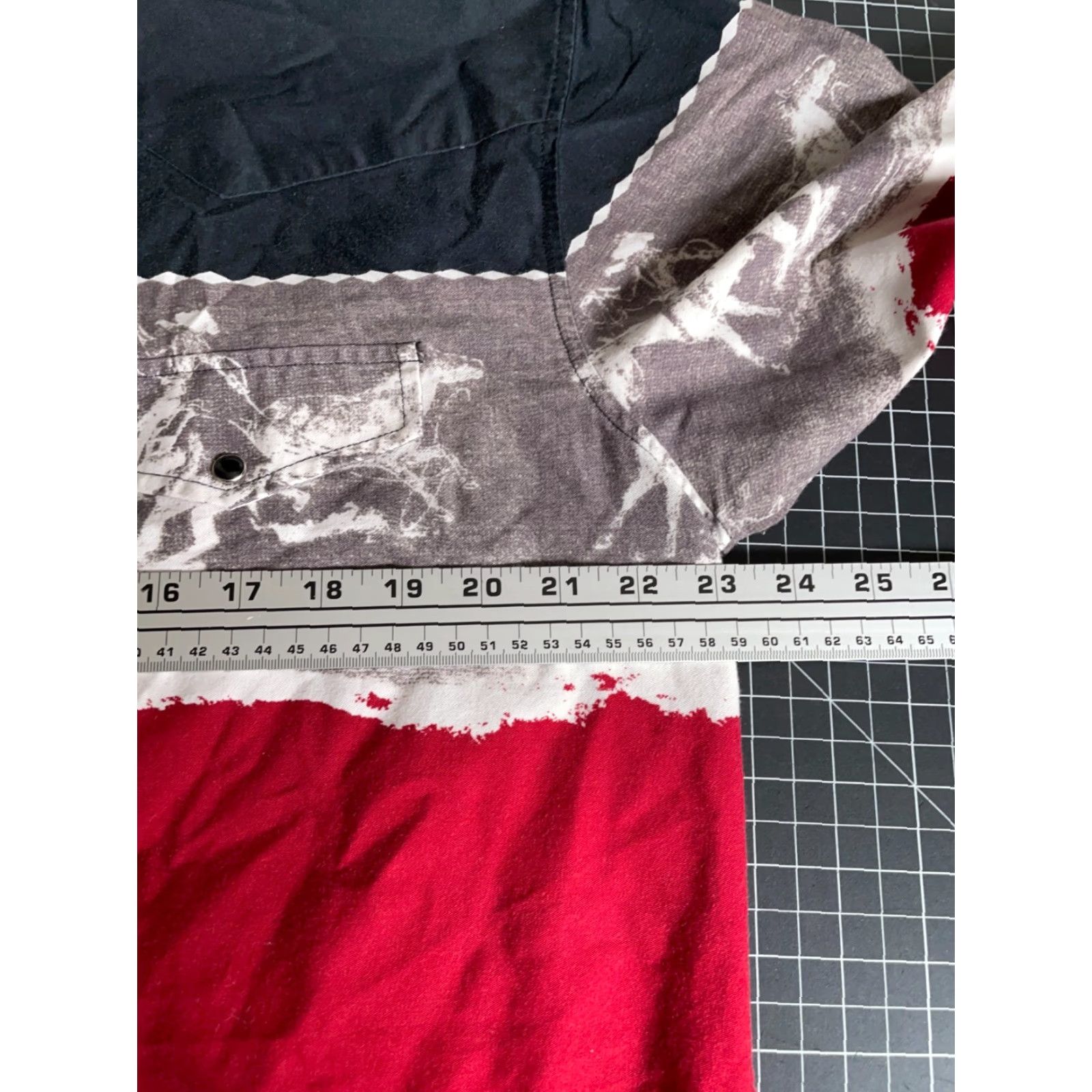 Roper Roper Shirt Men's Large Red Black Western Horse Motif Long Sleeve Button-Up 90s Size US L / EU 52-54 / 3 - 5 Thumbnail