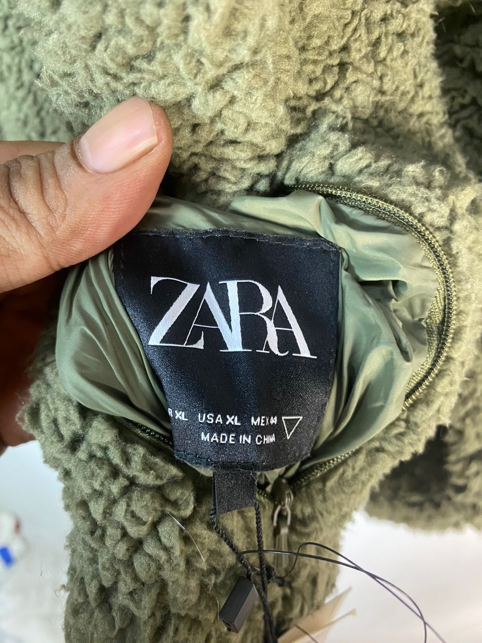 Zara Zara reversible garment sweatshirt new with tag Size US XL / EU 56 / 4 - 5 Thumbnail