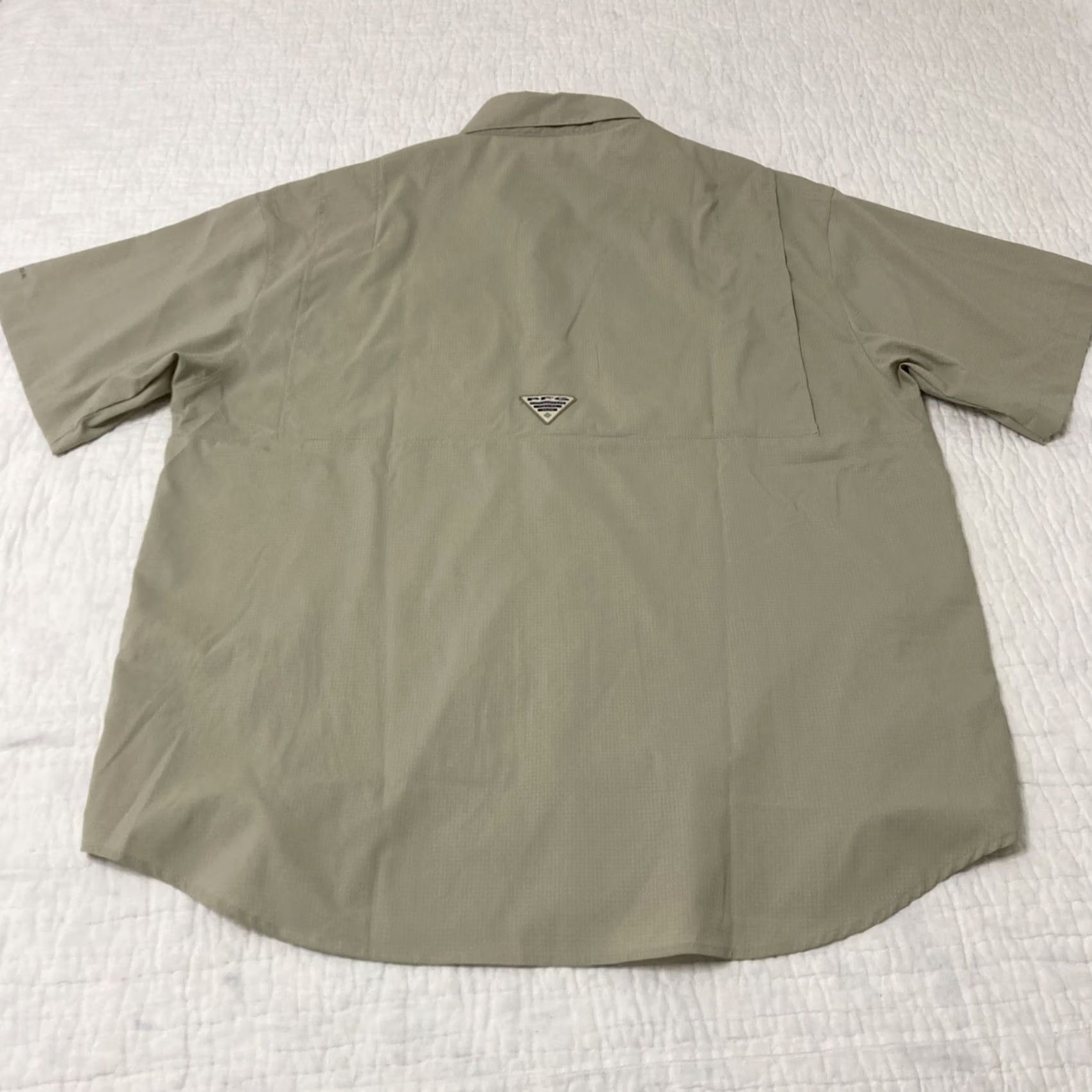 Vintage Columbia PFG Omni-Shade Shirt XL Beige Short Sleeve Button-Up Outdoors Vest Vented Pockets Men Size US XL / EU 56 / 4 - 6 Thumbnail