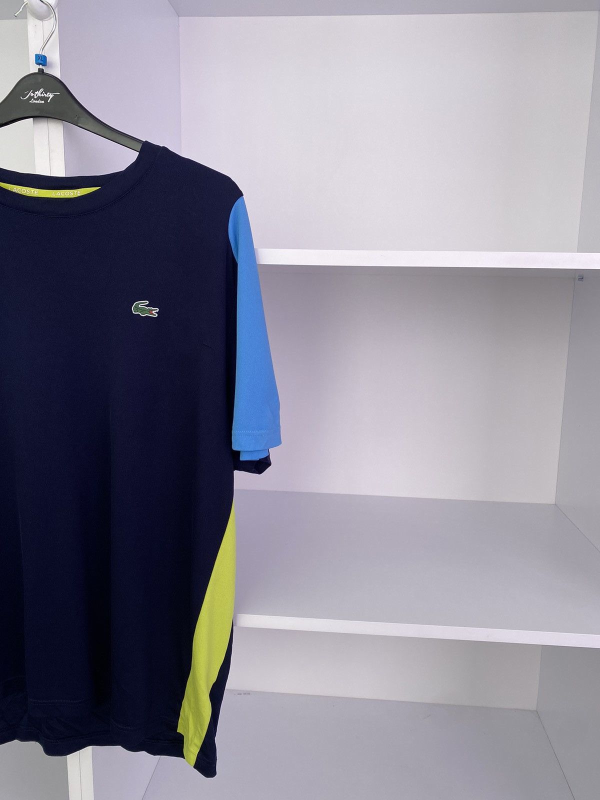 Lacoste × Vintage Vintage Lacoste Men's Crocodile Print T-Shirt Size US XXL / EU 58 / 5 - 5 Thumbnail
