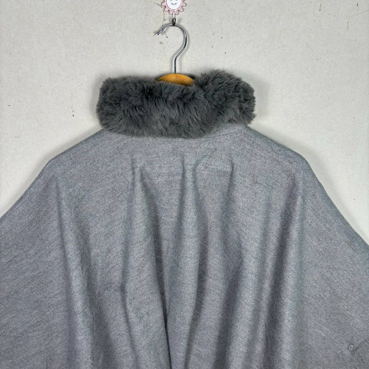 Cloak Avant Garde Japanese Brand Poncho Cape Cloak Autumn Winter Size US L / EU 52-54 / 3 - 4 Thumbnail