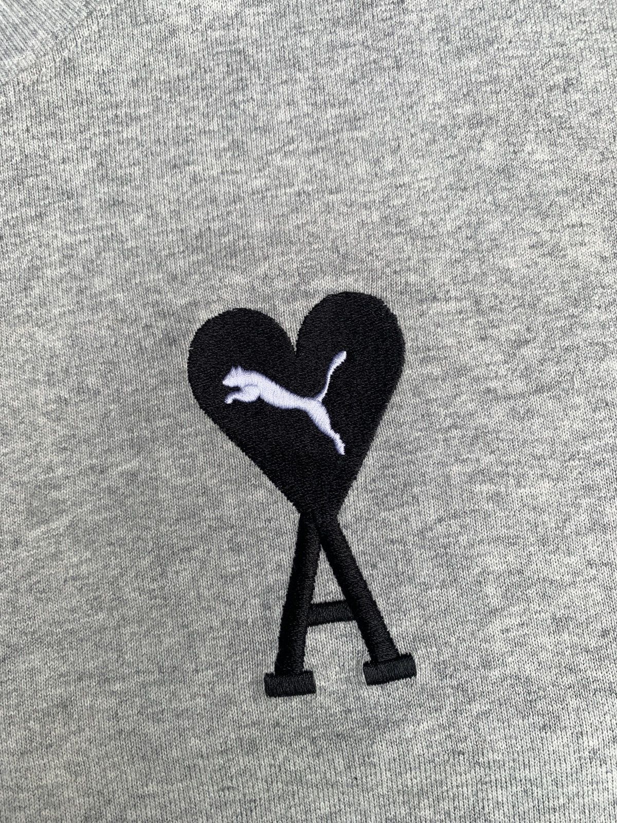 AMI × Puma Puma x AMI Light Grey Embroidery Logo Shortsleeve Tee Size US XL / EU 56 / 4 - 2 Thumbnail