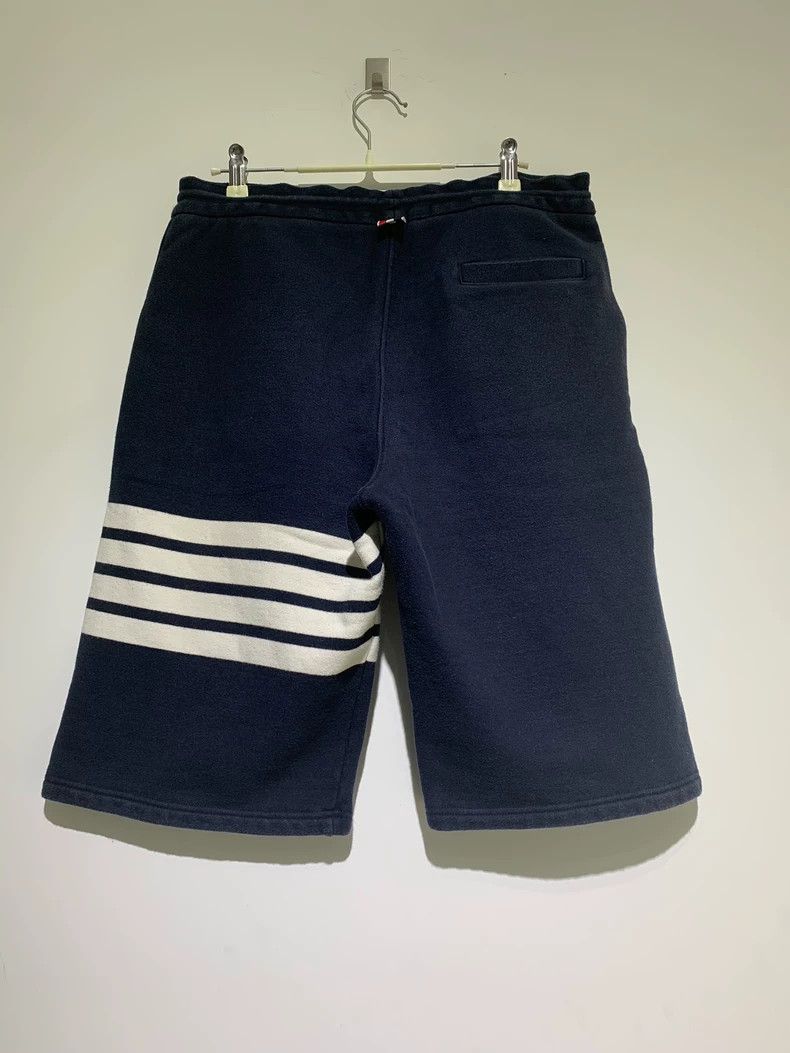 Thom Browne Thom Browne size3 Leisure knit shorts Size US 40 / EU 56 - 2 Thumbnail
