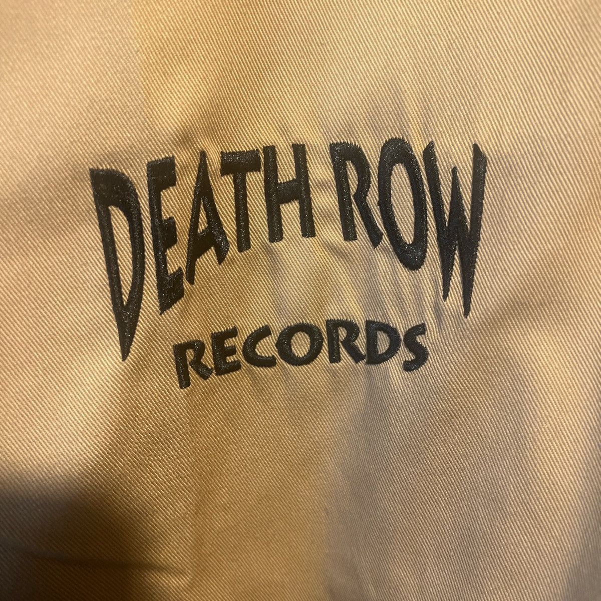 Death Row Records Death Row Records Button Up Size US L / EU 52-54 / 3 - 4 Thumbnail