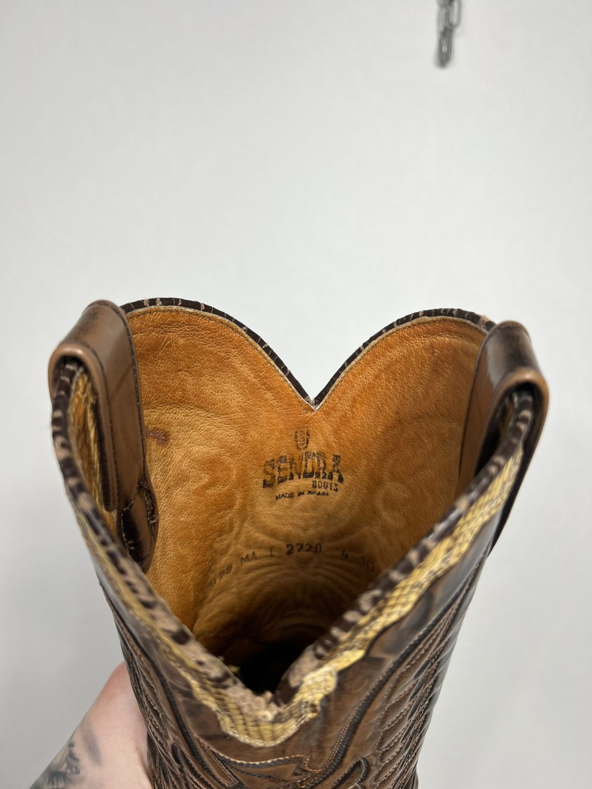 Vintage Vintage SENDRA Cowboy Leather Print Hand Tooled Boots Shoes Size US 10 / EU 43 - 17 Thumbnail