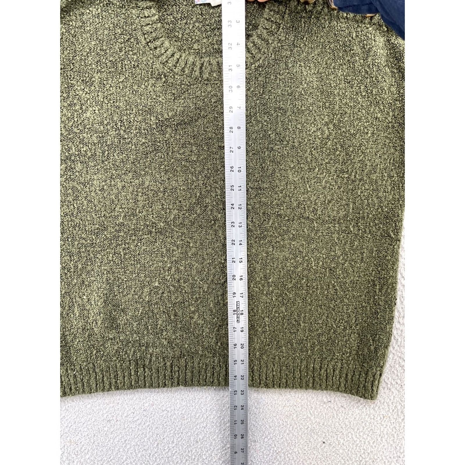 Vintage Pink Rose Pullover Sweater Women’s Green Acrylic Knit Long Sleeve Size L Size L / US 10 / IT 46 - 6 Thumbnail