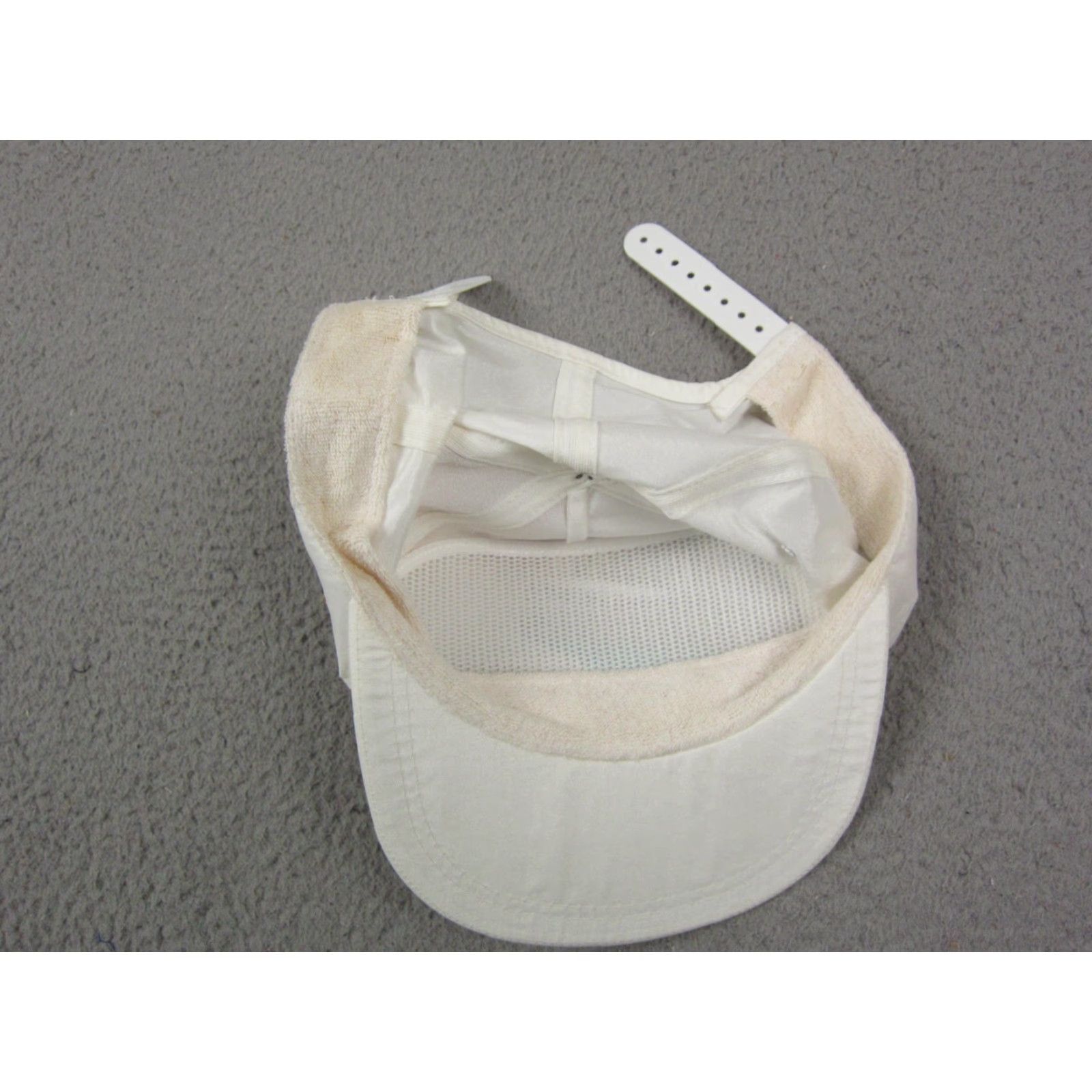 John Deere VINTAGE John Deere Hat Mens Snapback White Adjustable 80s Cap Casual Accessories Womens Men? Size ONE SIZE - 7 Thumbnail