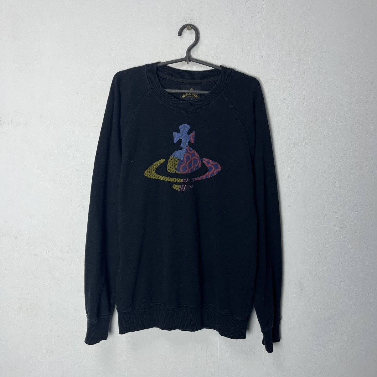 Vivienne Westwood Vivienne Westwood sweatshirt big logo Y2K Size US M / EU 48-50 / 2 - 1 Thumbnail