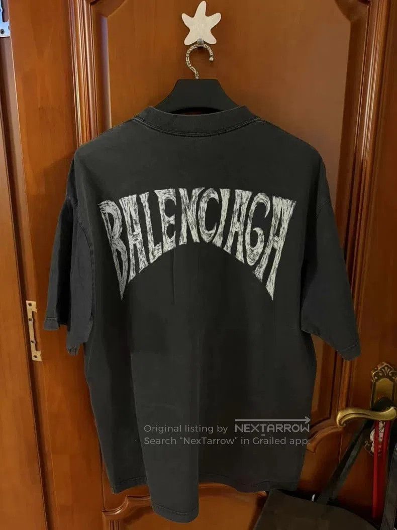 Balenciaga Balenciaga Paris Tower Print T. Size US L / EU 52-54 / 3 - 2 Thumbnail