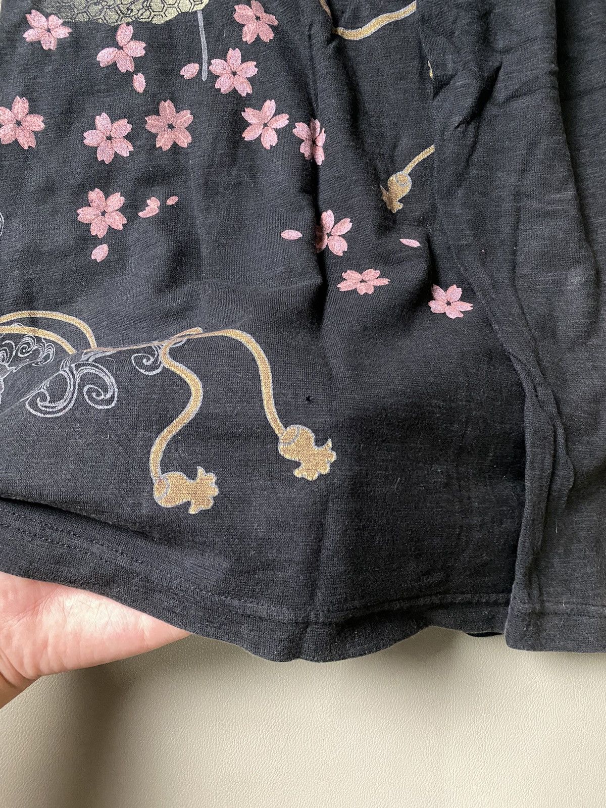 Japanese Brand Vintage Karakuri Sukajan Longsleeve Size US L / EU 52-54 / 3 - 13 Thumbnail