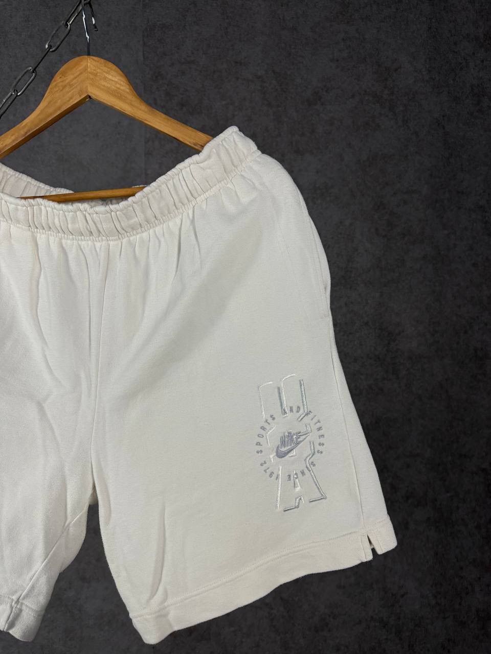 Nike Nike swoosh vintage shorts Size US 34 / EU 50 - 2 Thumbnail