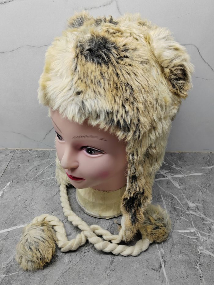 Japanese Brand Vintage Unknown Japanese Fur Beanie Snowcap Hat Size ONE SIZE - 1 Thumbnail