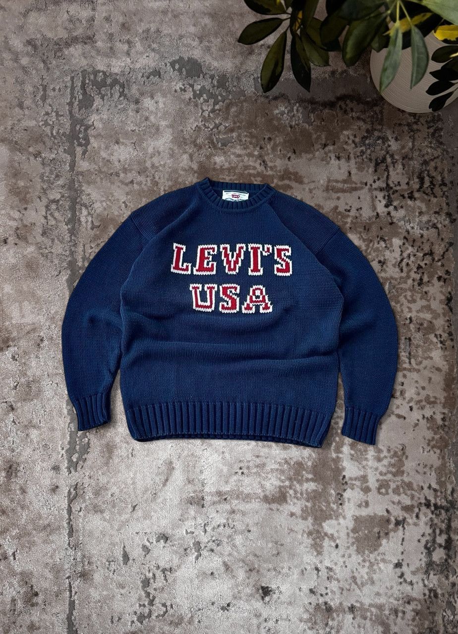 VTG Levi's USA Big Logo Navy Heavyweight Knit Sweater