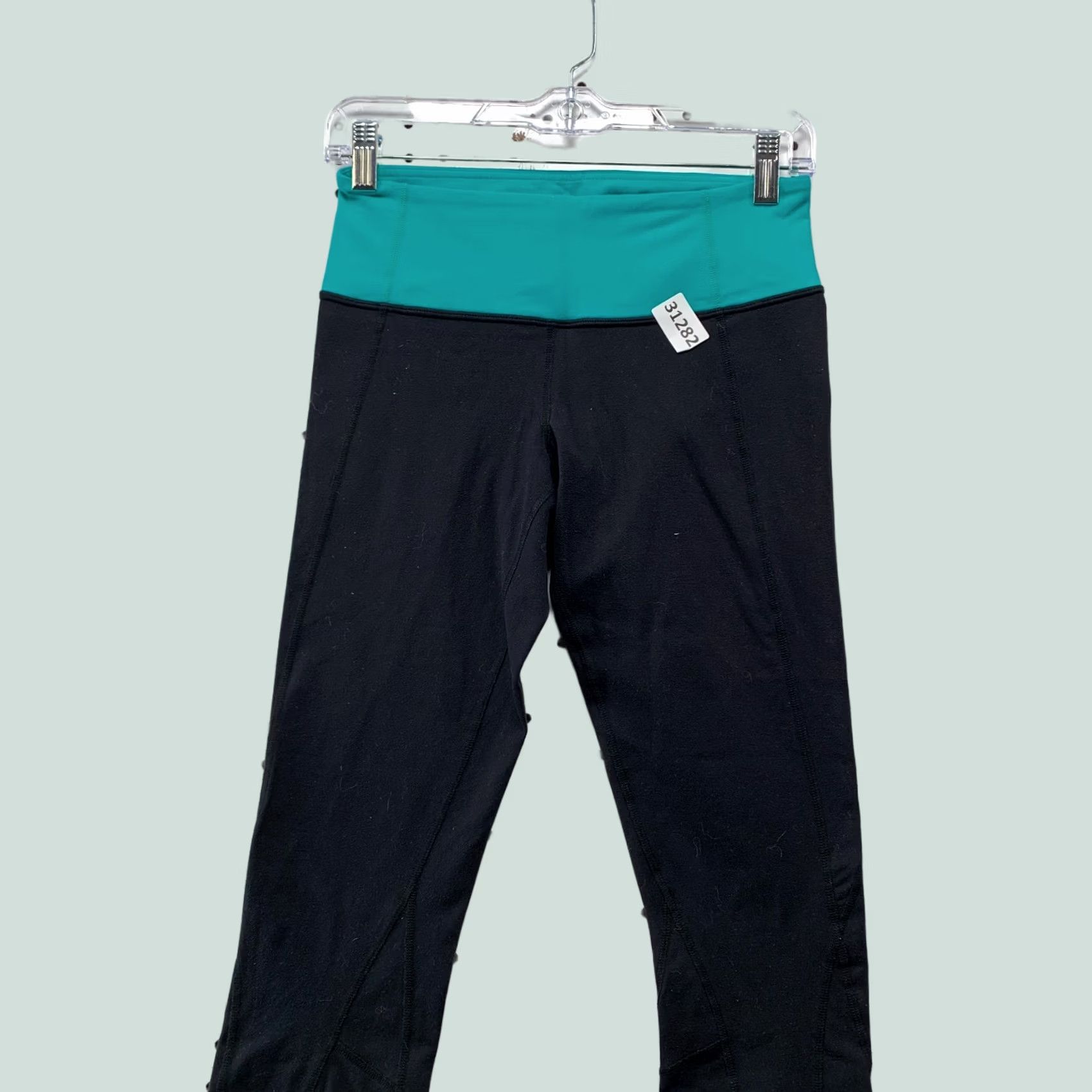 Lululemon Lululemon Leggings Womens Size 6 Black Teal Crop Yoga Active Work Out 26X21.5 Size 28" / US 6 / IT 42 - 1 Thumbnail