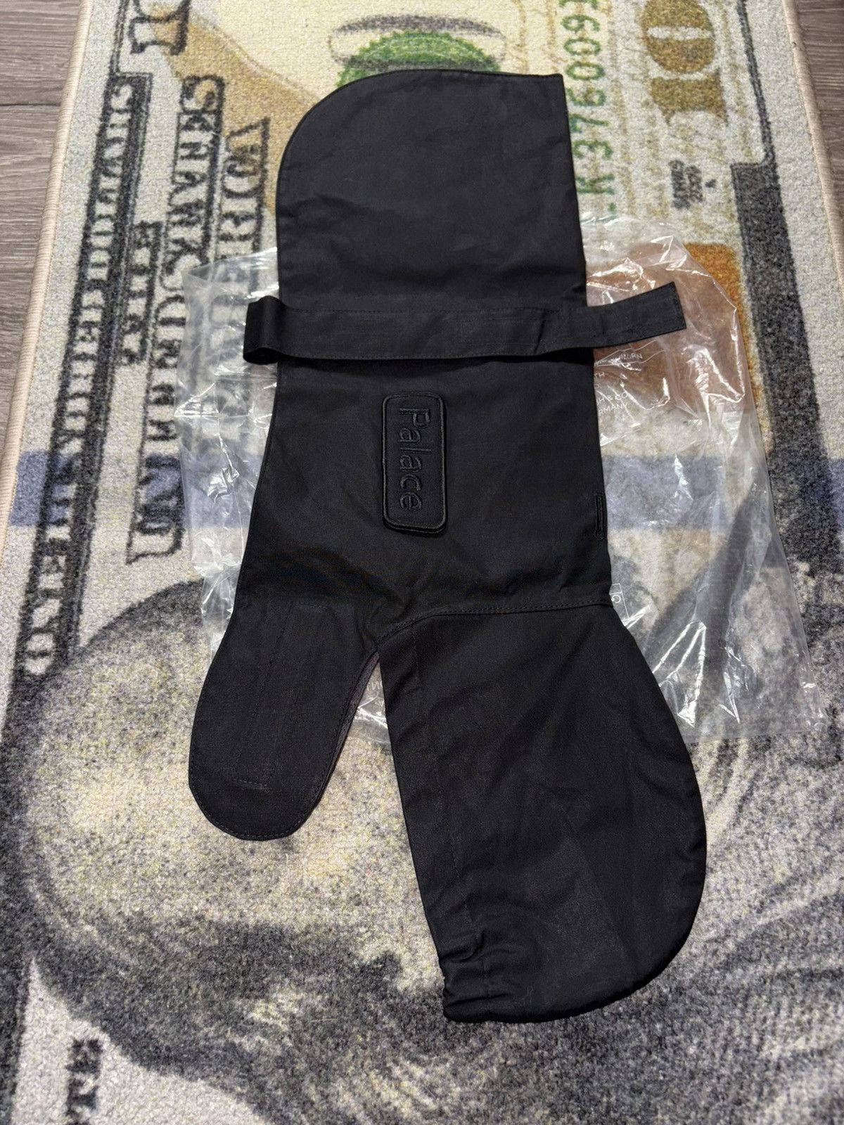 Palace Palace polartec boney skeleton gloves L/XL | Grailed