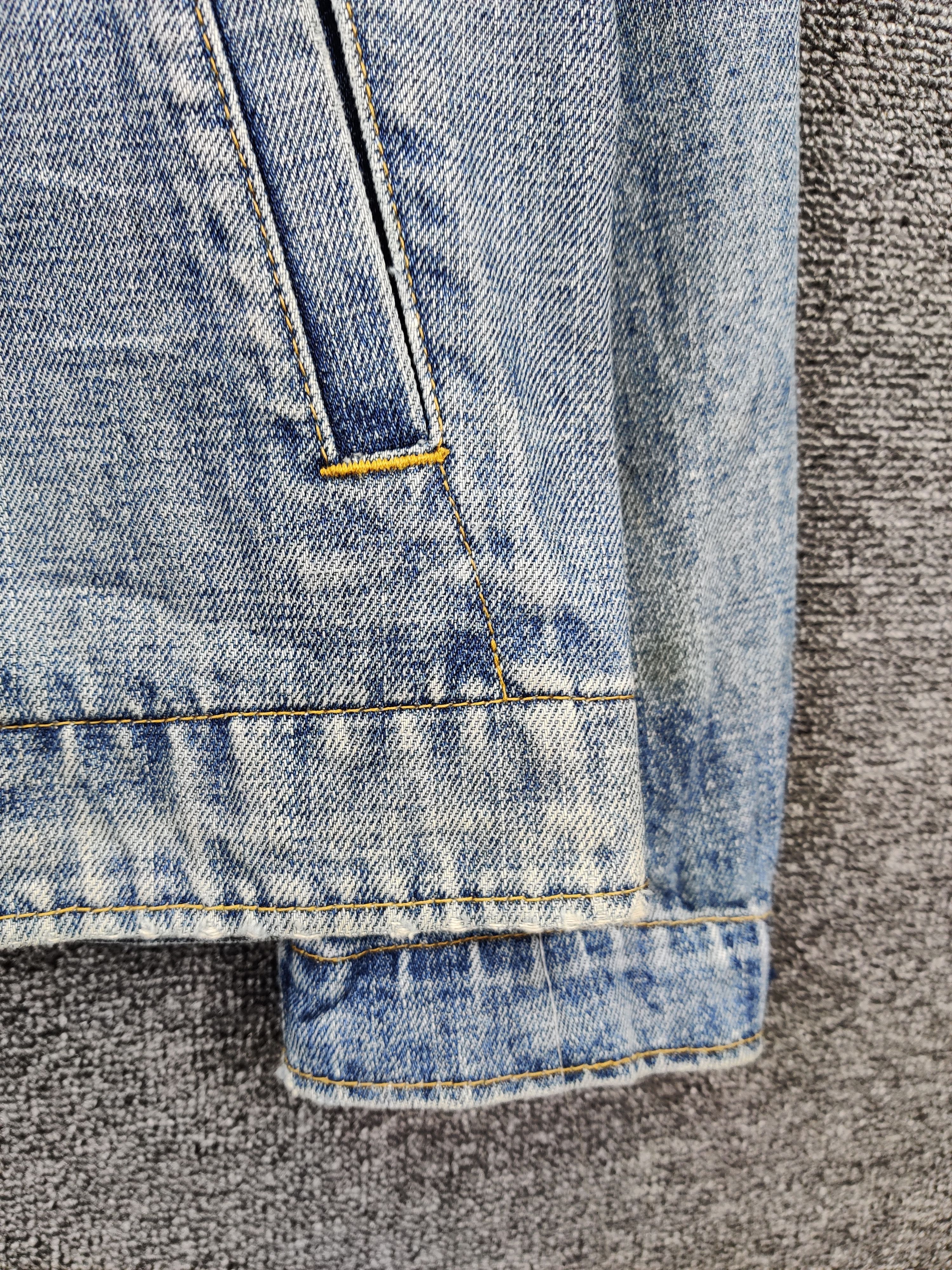 Uniqlo Vintage Thrashed Uniqlo Distressed Denim Trucker Jacket Size US XL / EU 56 / 4 - 3 Thumbnail