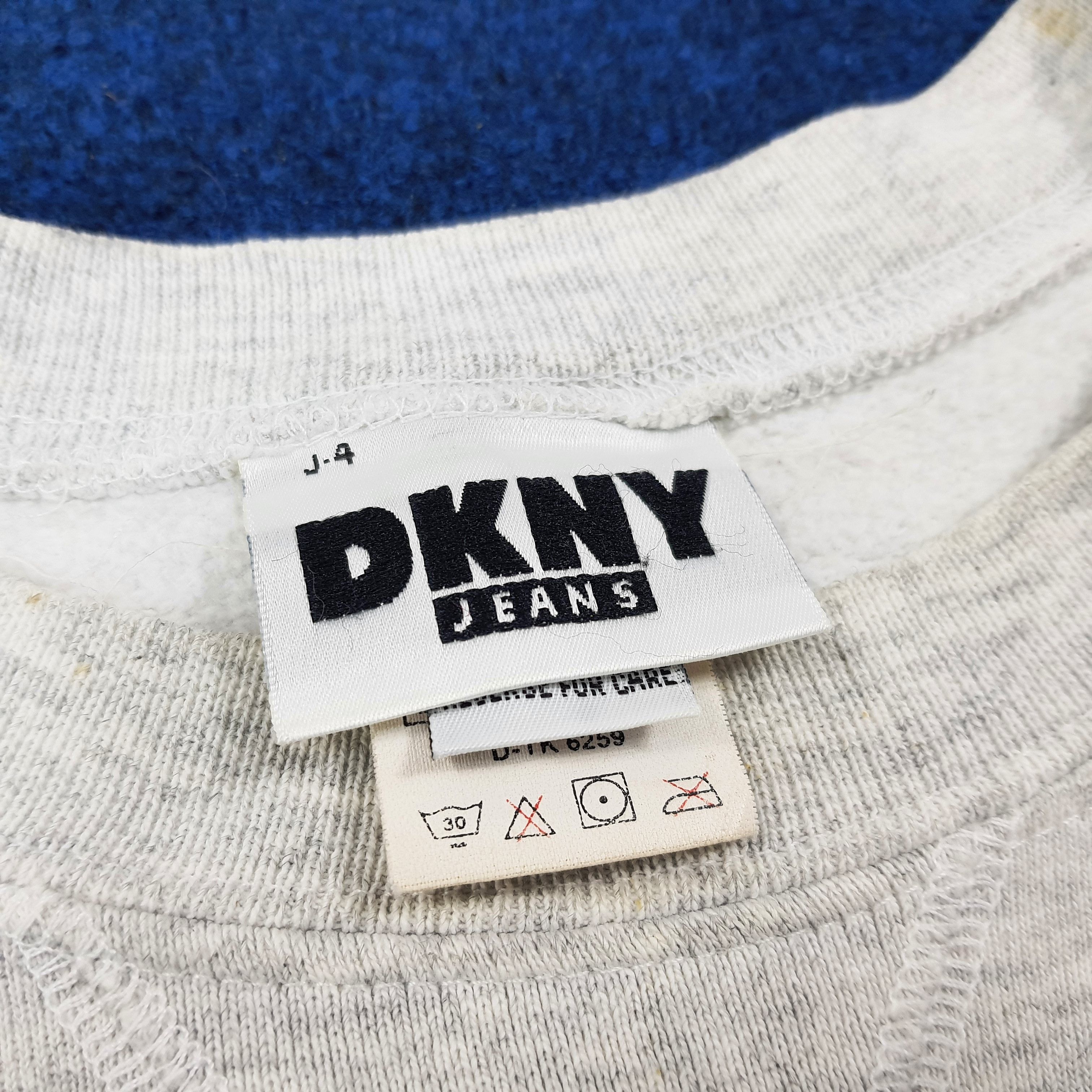 DKNY × Vintage Vintage DKNY Jeans Streetwear Sweatshirt C230N3 Size US L / EU 52-54 / 3 - 5 Thumbnail