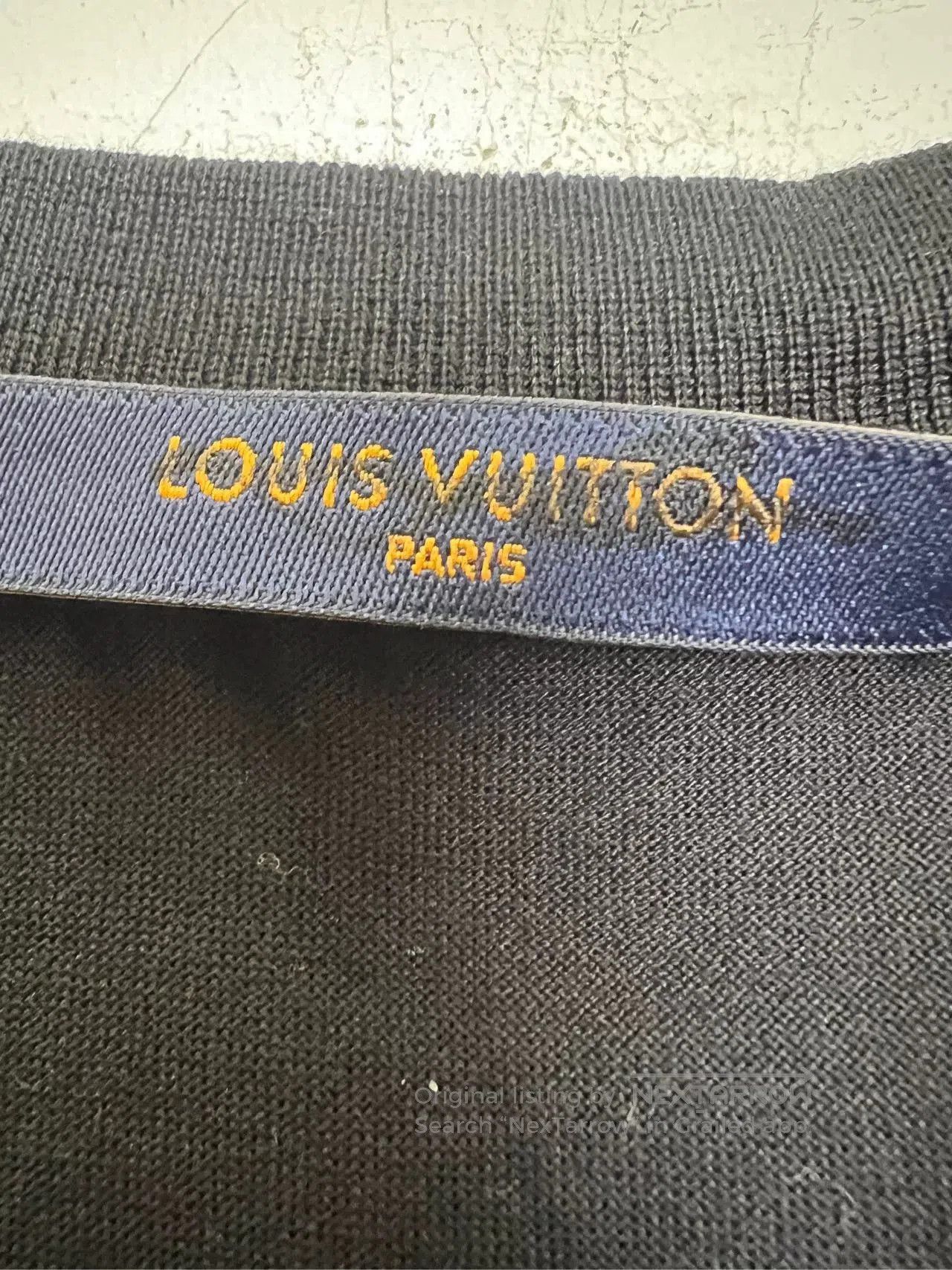 Japanese Brand Louis Vuitton Black V-Neck Embroidered Logo T-Shirt. Size US S / EU 44-46 / 1 - 4 Thumbnail
