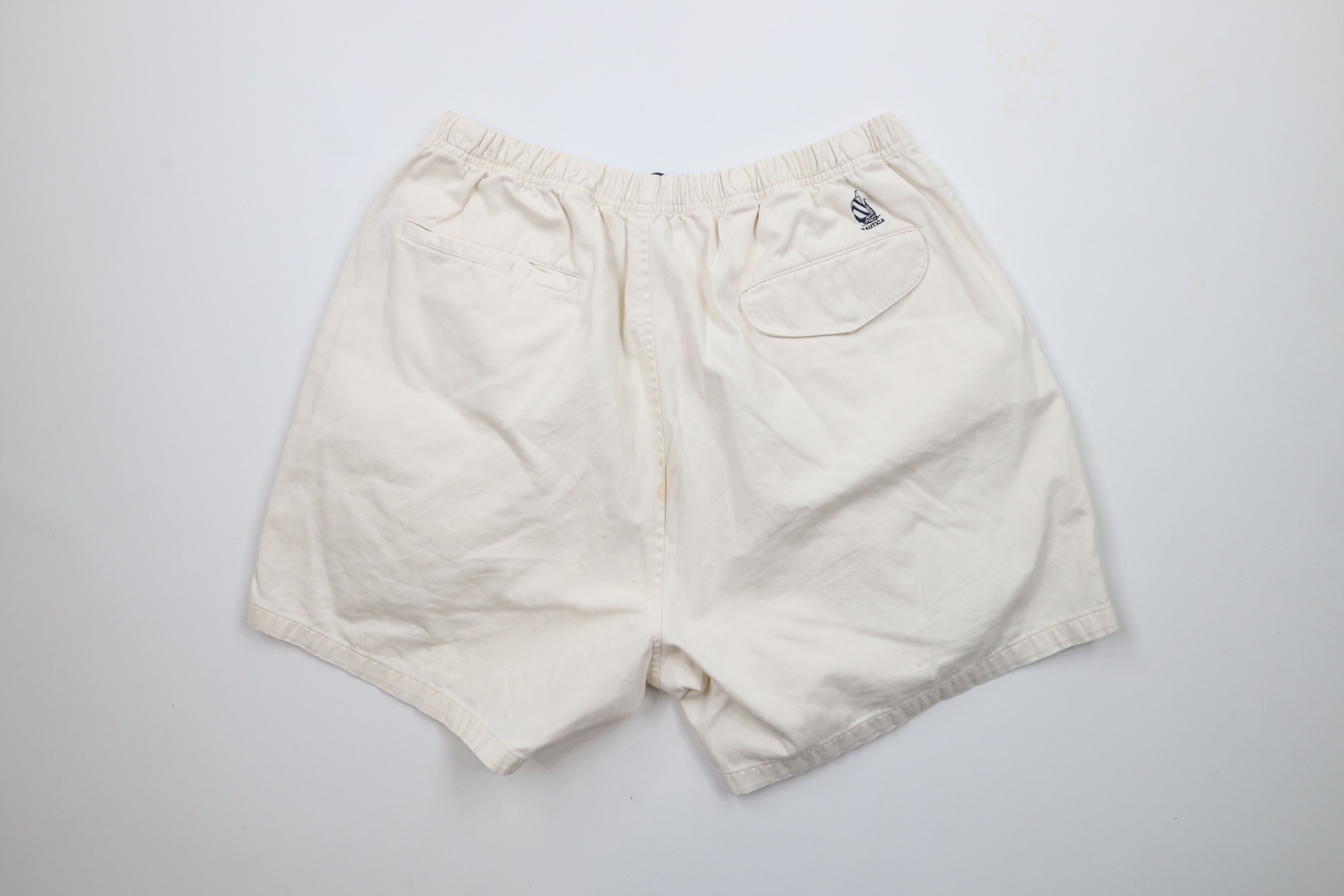 Nautica × Vintage Vintage 90s Nautica Spell Out Above Knee Shorts Cream Size US 34 / EU 50 - 9 Thumbnail