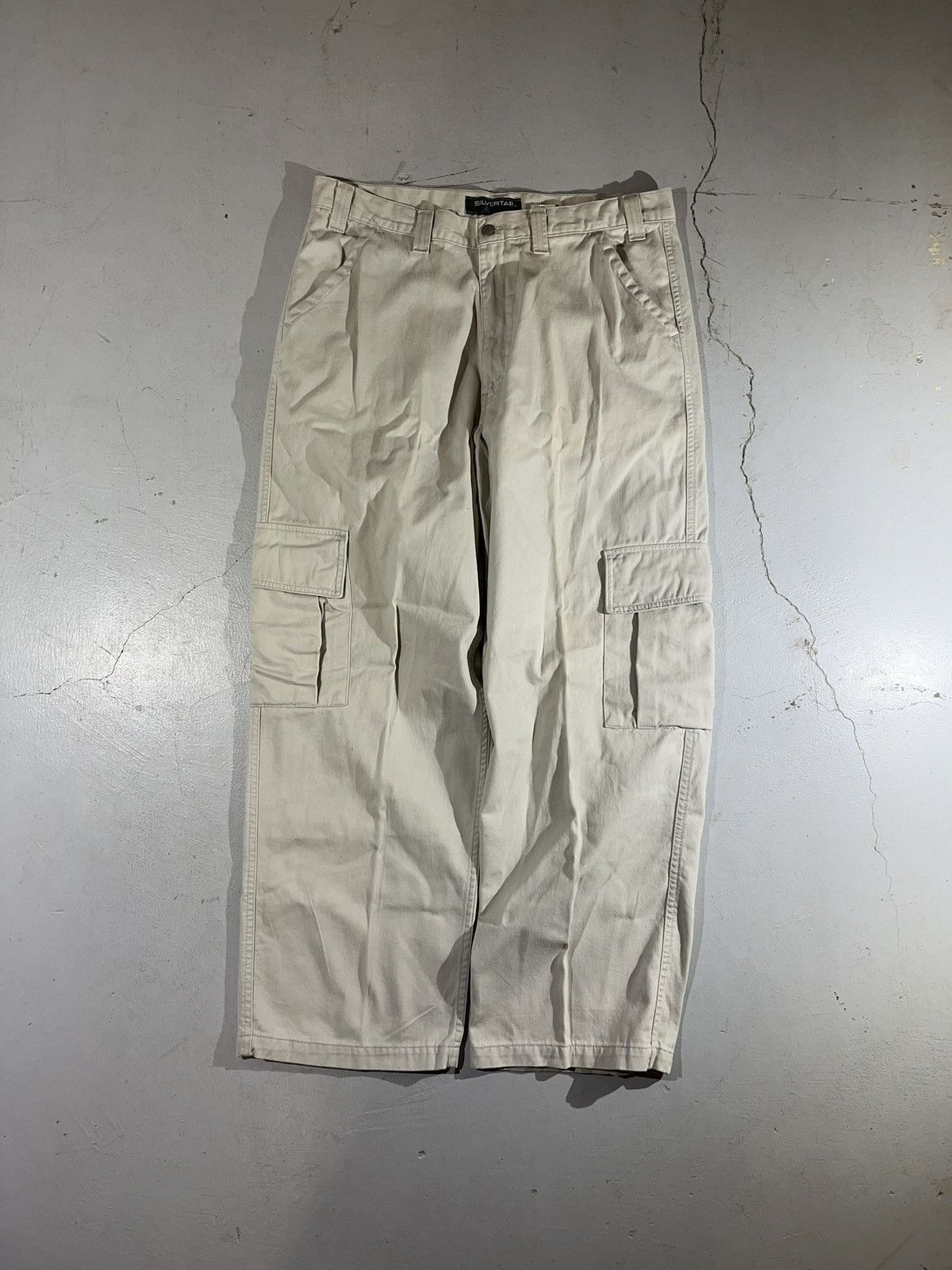 Levi's Levis silvertab vintage beige wide leg cargo pants Size US 36 / EU 52 - 4 Thumbnail