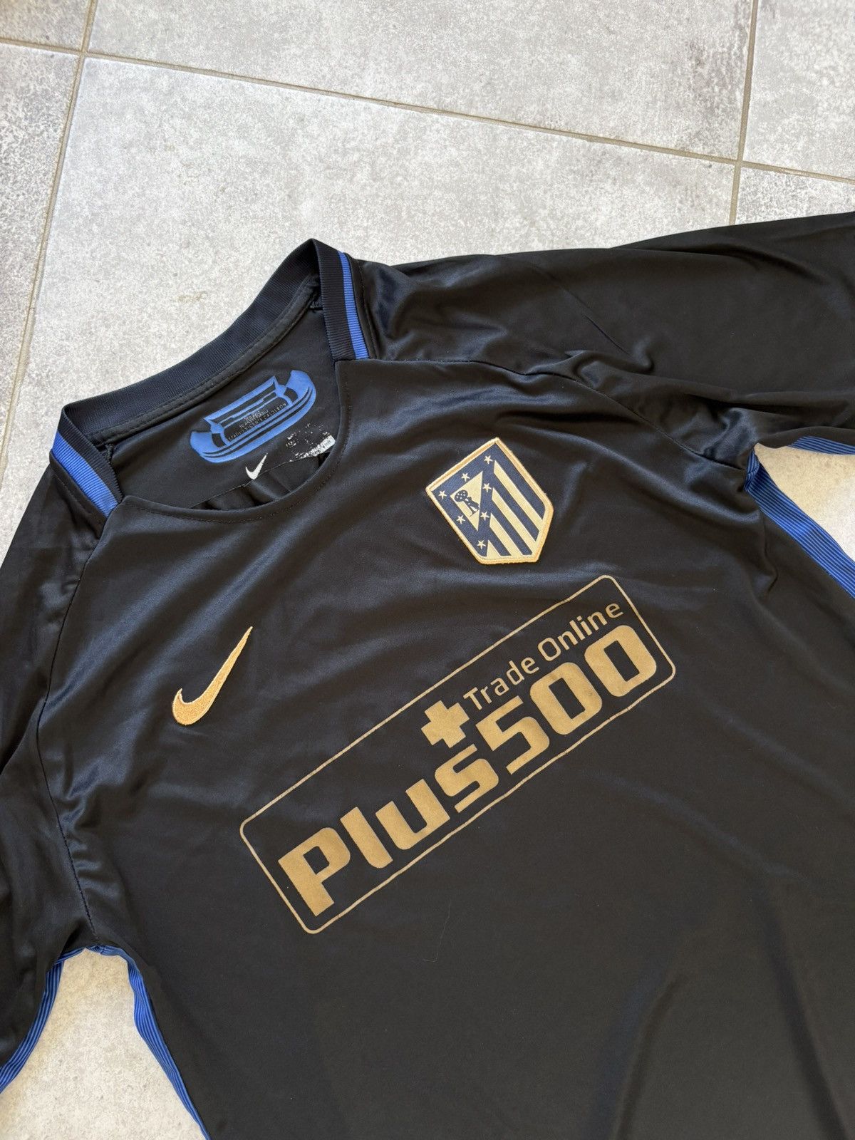 Nike Nike Atlético Madrid Away Jersey 2016/17 Size US L / EU 52-54 / 3 - 2 Thumbnail