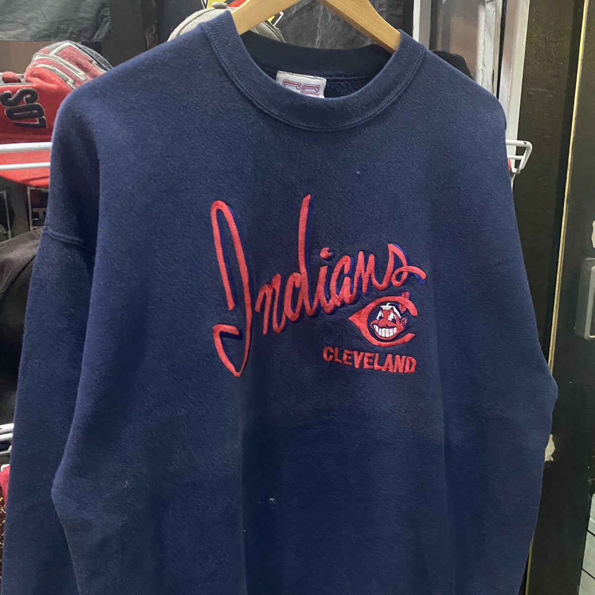 Vintage Cleveland Indians Vintage Embroidered Crewneck Sweatshirts Size US L / EU 52-54 / 3 - 3 Thumbnail