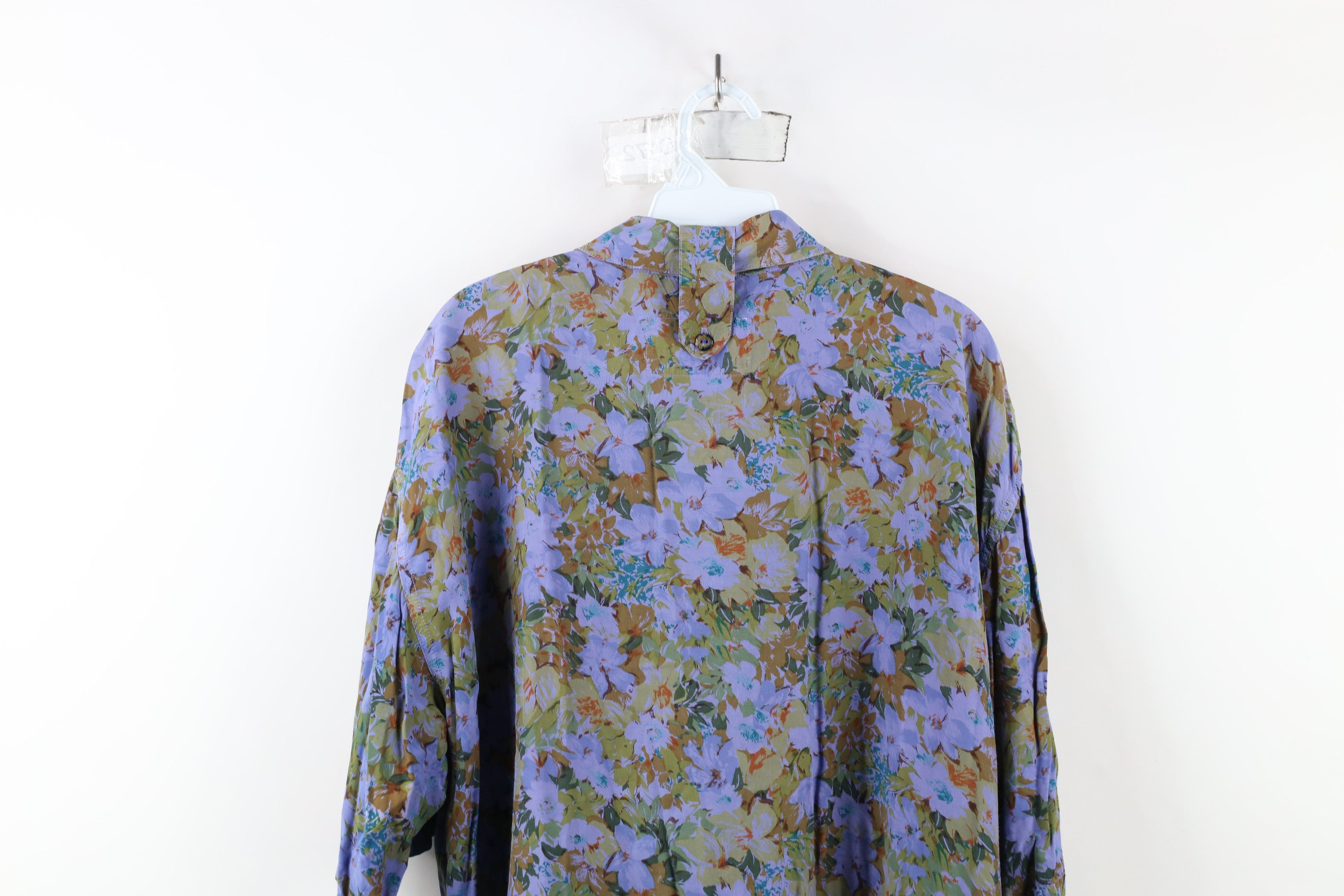 Vintage Vintage 90s Streetwear Short Sleeve Collared Button Shirt Size US XL / EU 56 / 4 - 12 Thumbnail