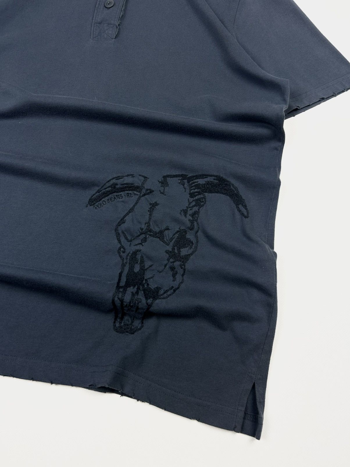 Ralph Lauren × Vintage rare Polo Ralph Lauren Polo Shirt Embroidered Bull Skull Size US L / EU 52-54 / 3 - 3 Thumbnail