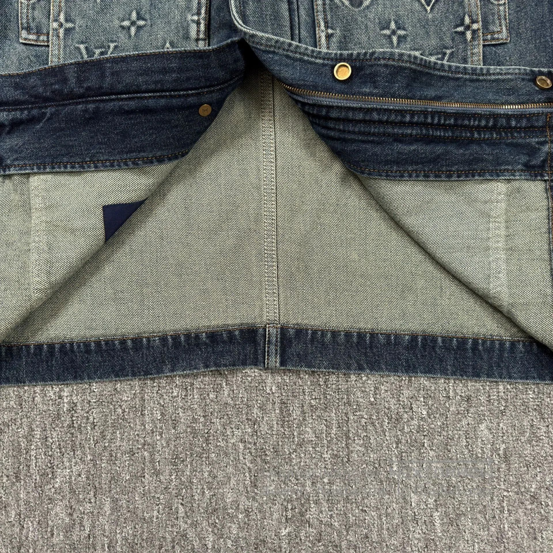 Louis Vuitton LV Blue Denim Jacket with Logos. Size US M / EU 48-50 / 2 - 7 Thumbnail